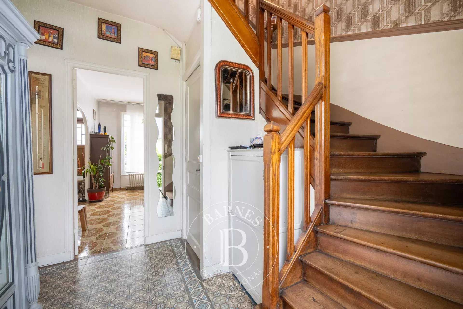 Townhouse Le Chesnay-Rocquencourt  -  ref 86056434 (picture 3)