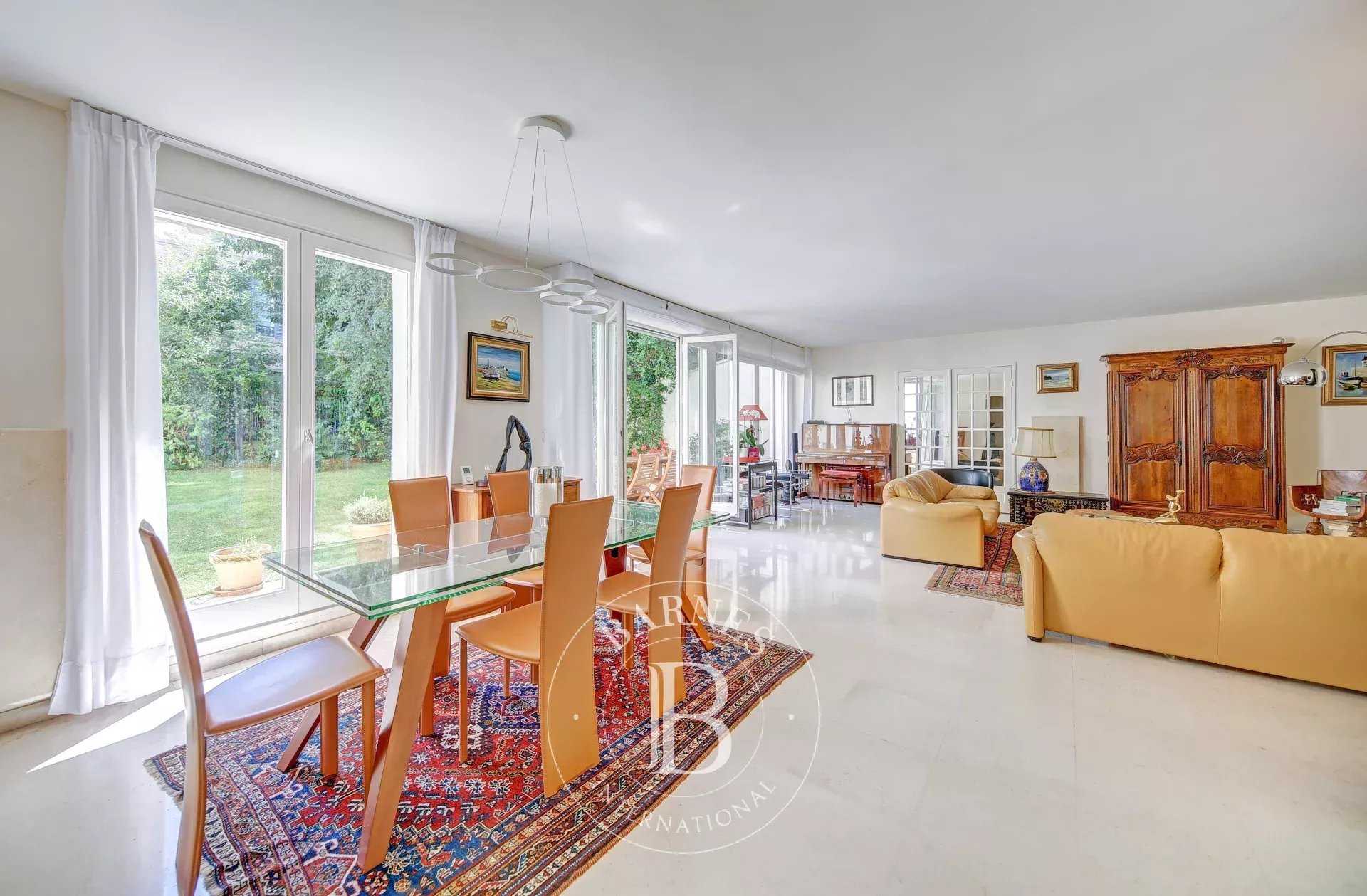 House Versailles  -  ref 86045718 (picture 3)