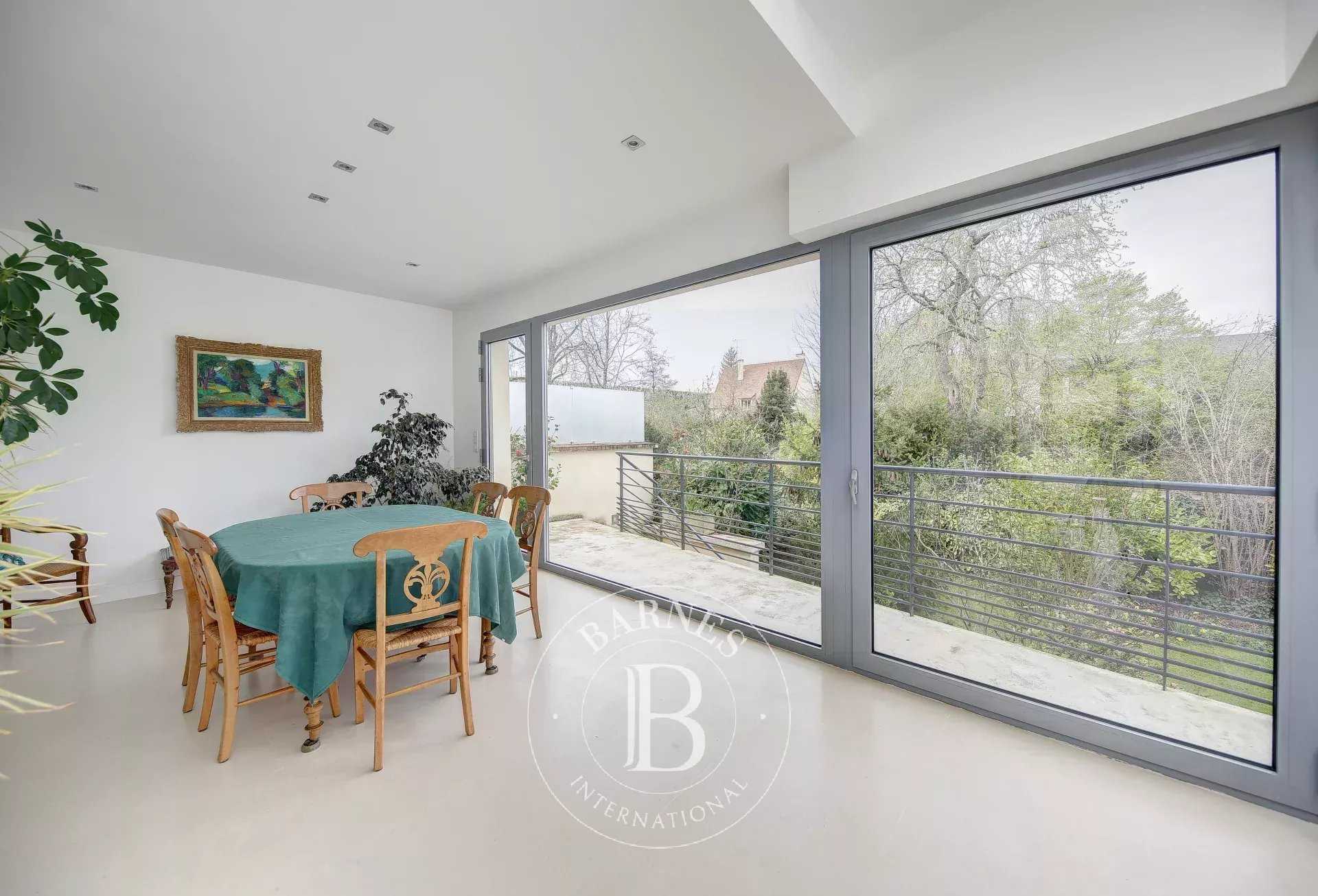 Maison Versailles  -  ref 86807968 (picture 3)