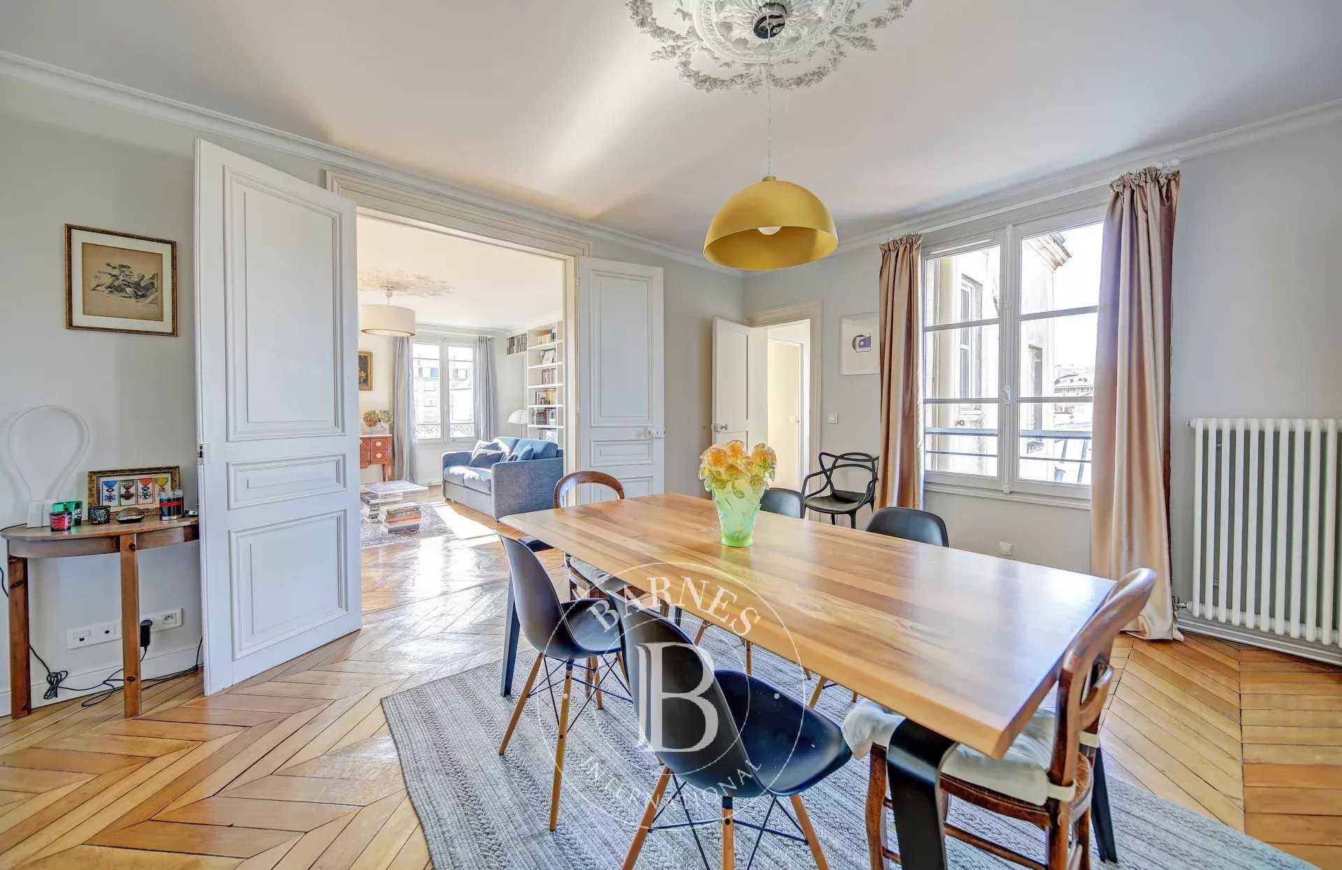Appartement Versailles  -  ref 84819800 (picture 1)