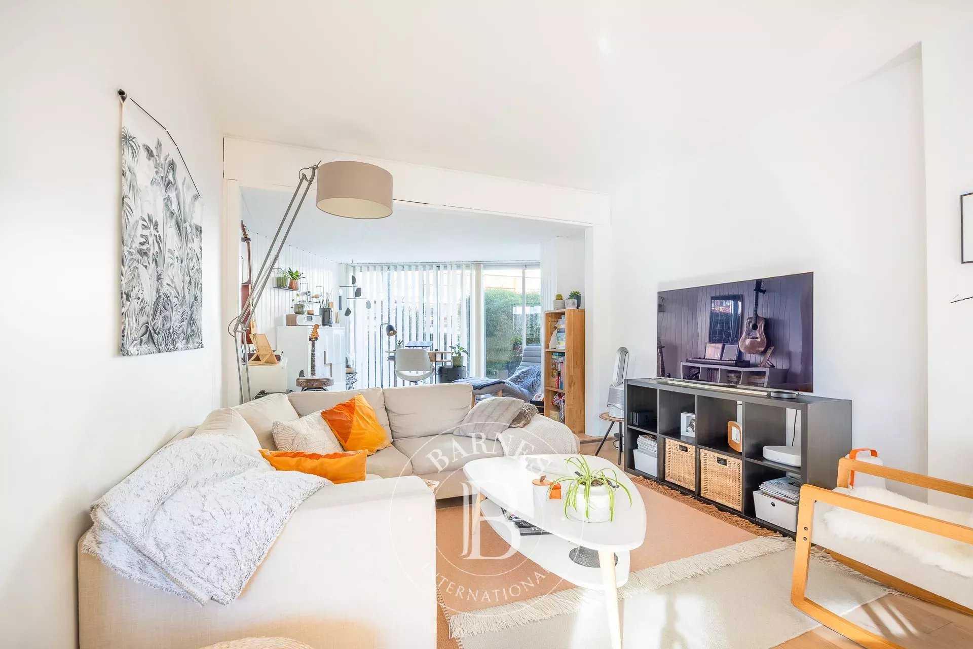 Appartement Le Chesnay-Rocquencourt  -  ref 85764560 (picture 2)