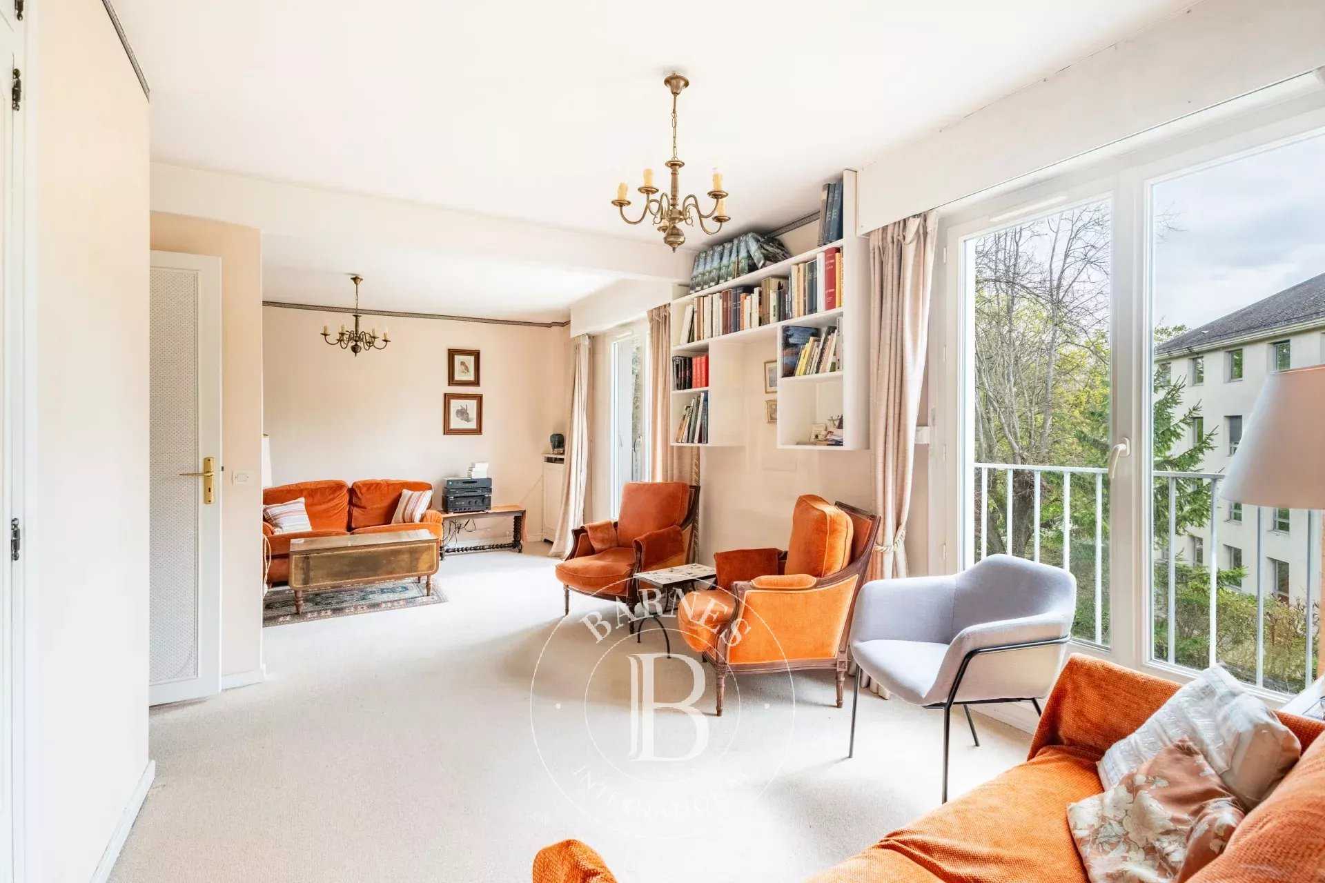 Appartement Versailles  -  ref 86788579 (picture 2)