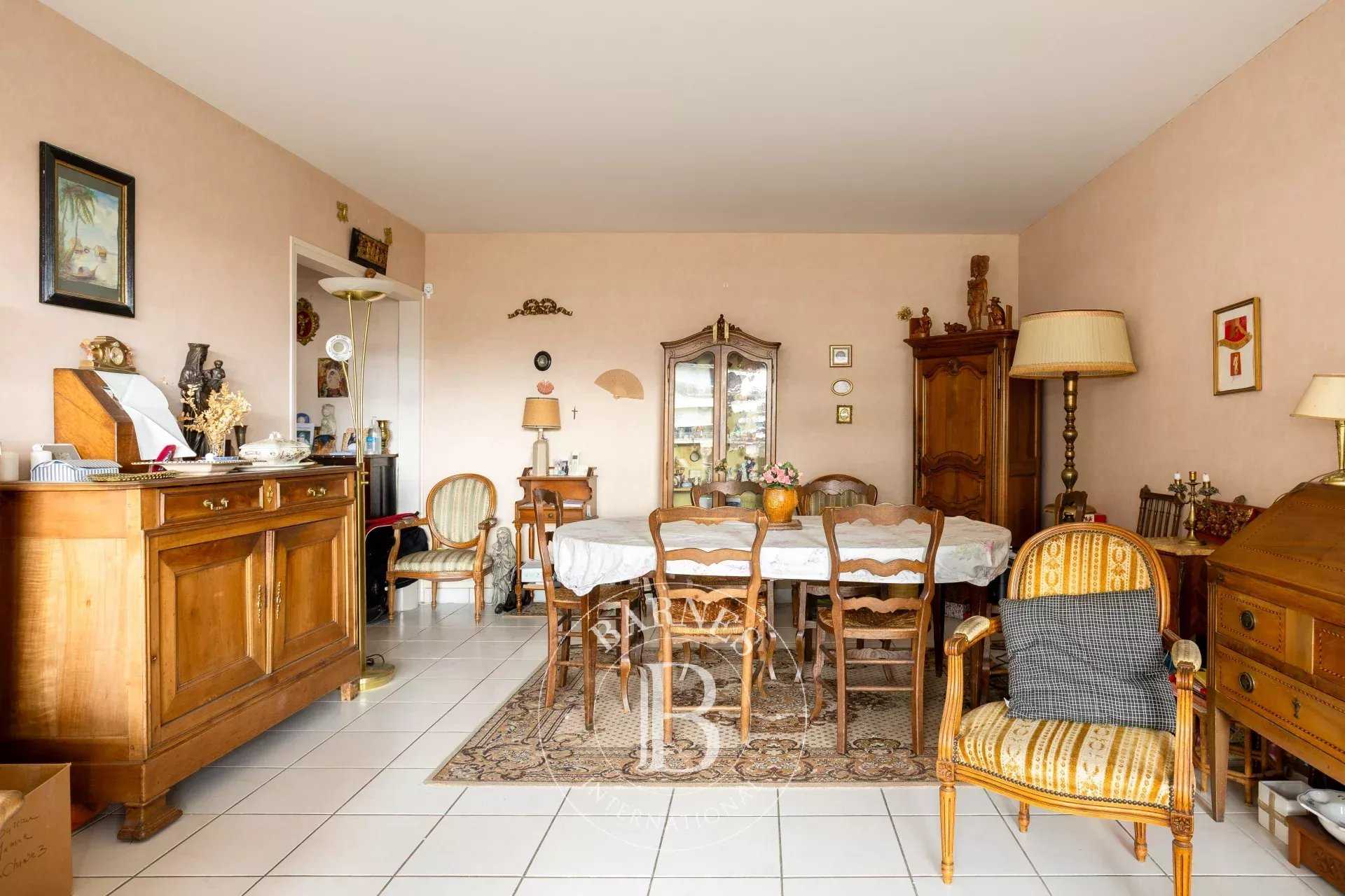 Appartement Le Chesnay-Rocquencourt  -  ref 85557901 (picture 2)