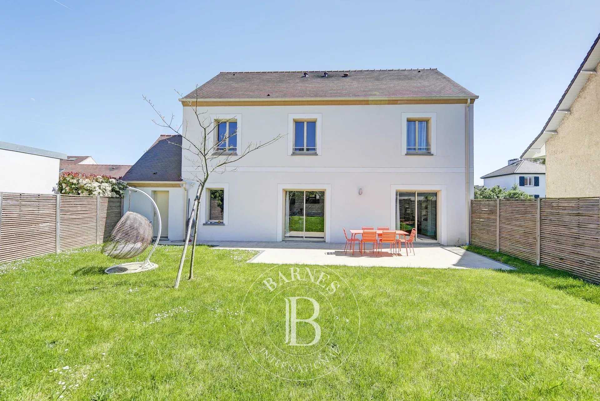 Fontenay-le-Fleury  - Casa 5 Cuartos 7 Habitaciones