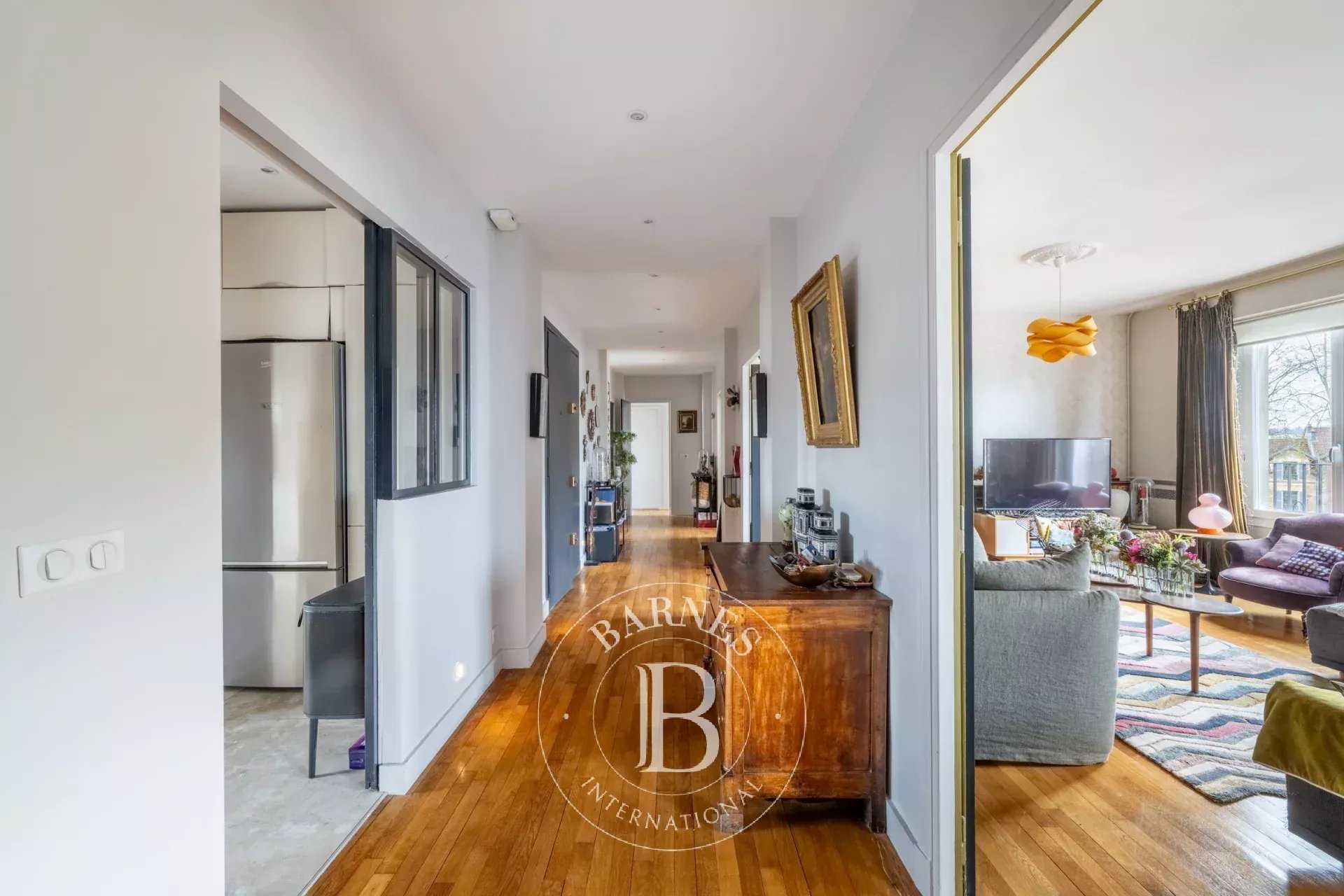 Appartement Versailles  -  ref 86679179 (picture 1)