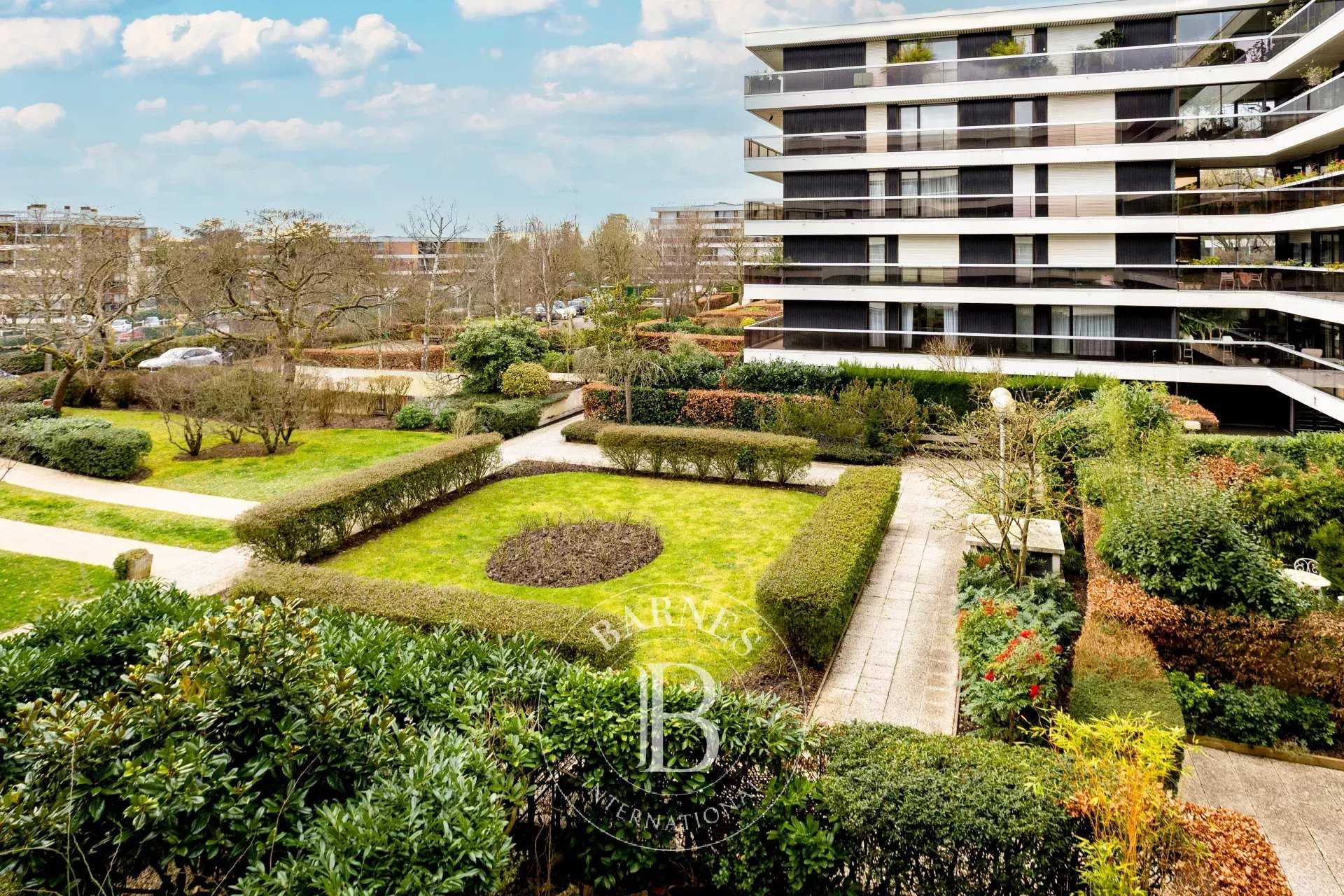 Appartement Le Chesnay-Rocquencourt  -  ref 85557901 (picture 1)