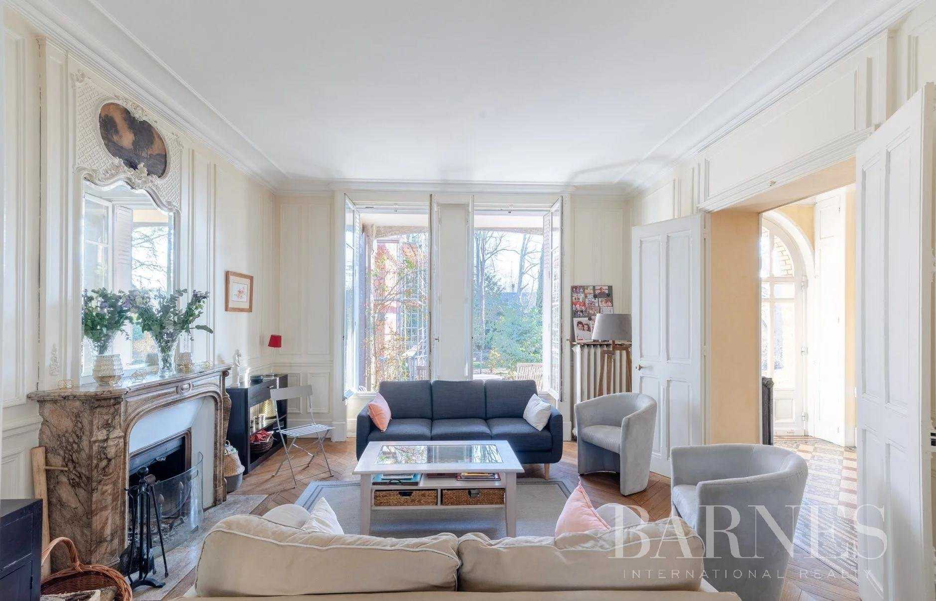 Maison Versailles  -  ref 82270300 (picture 2)