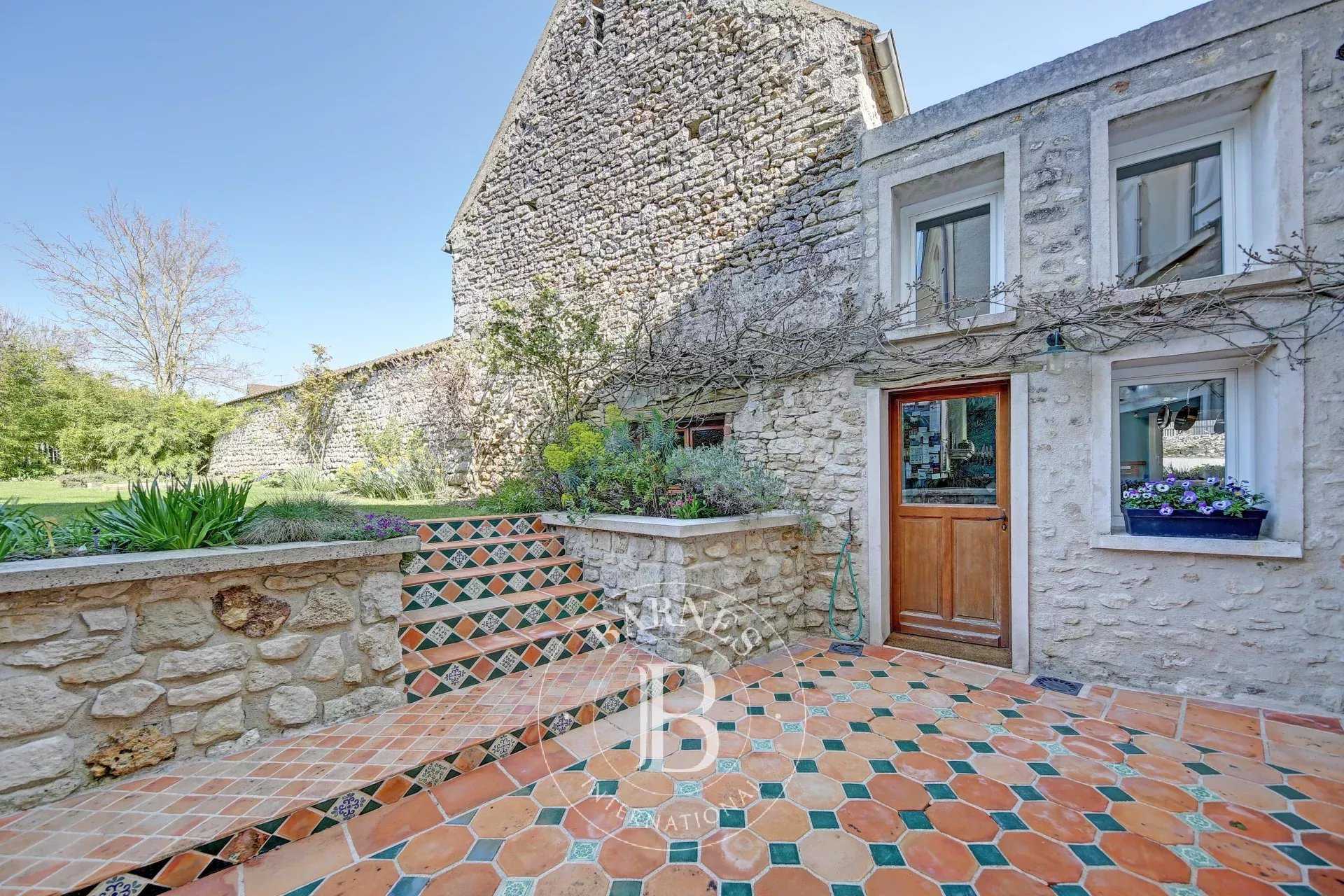 Maison Crespières  -  ref 85745263 (picture 2)