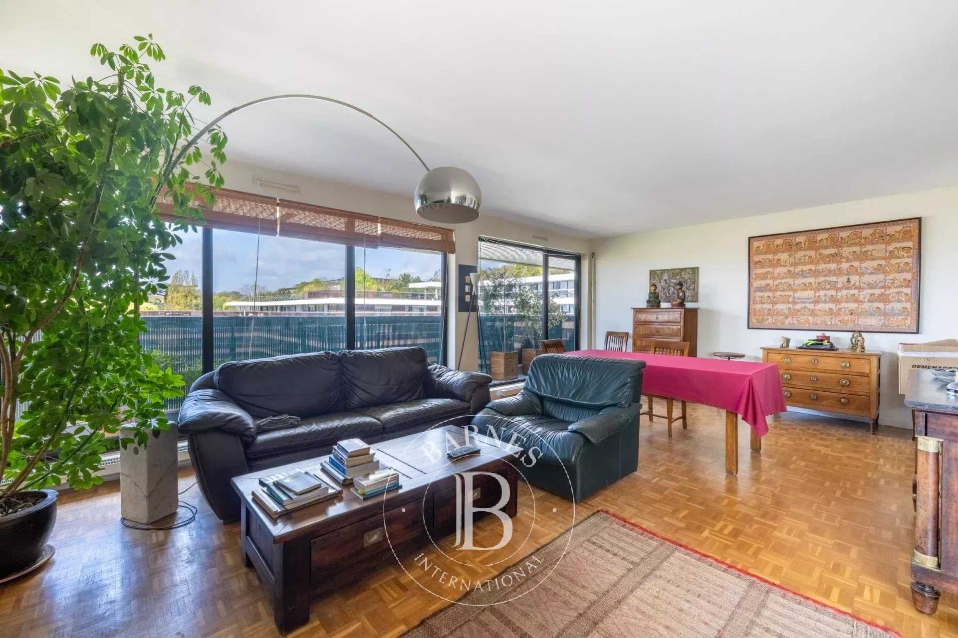 Apartment Le Chesnay-Rocquencourt  -  ref 86827613 (picture 1)