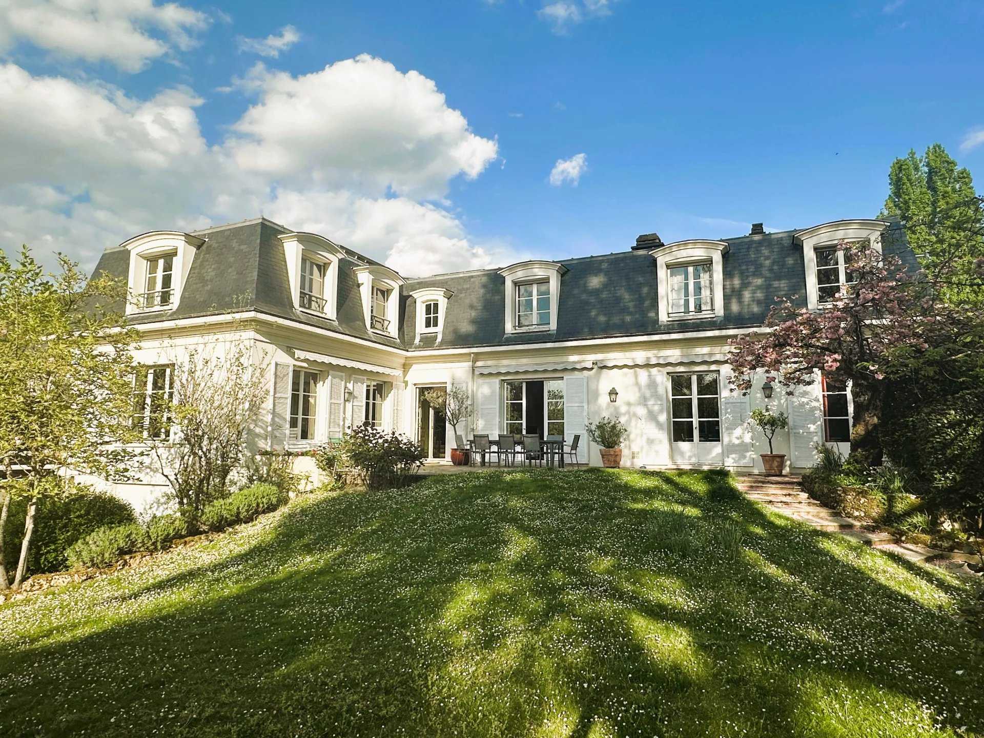 House Versailles  -  ref 85720293 (picture 1)