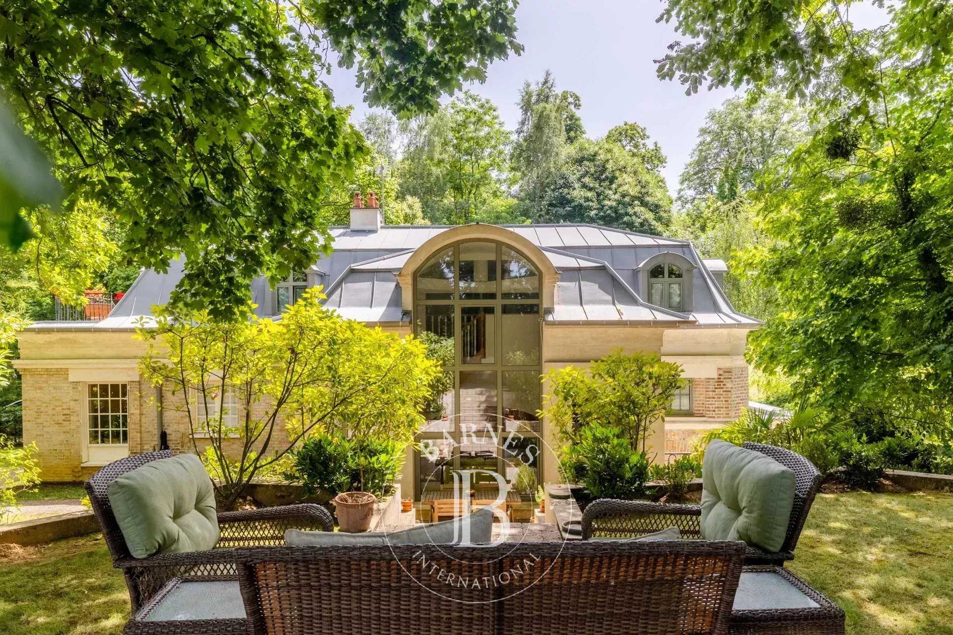 Louveciennes  - House 5 Bedrooms