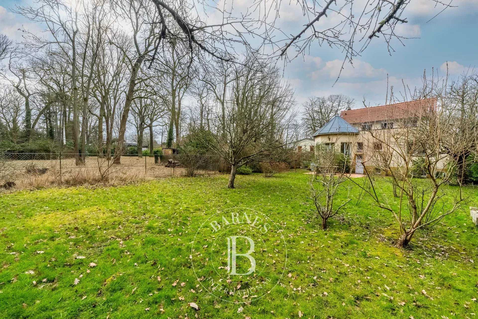 House La Celle-Saint-Cloud  -  ref 85651499 (picture 1)