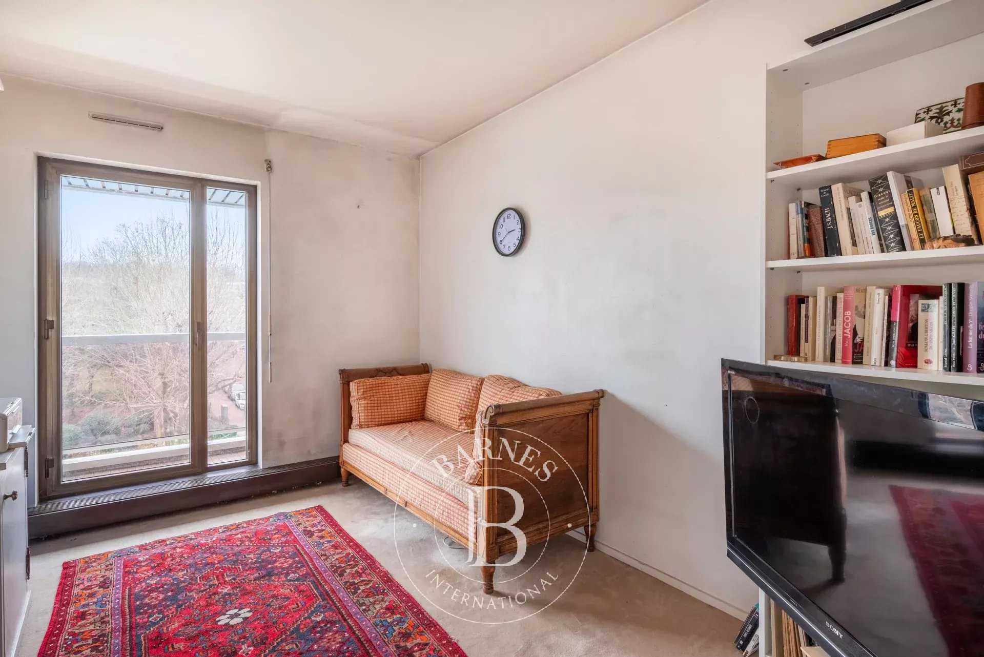Appartement Le Chesnay  -  ref 85496365 (picture 1)