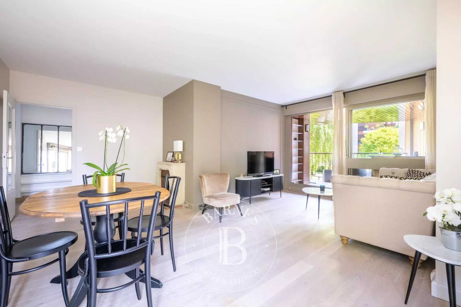 Appartement Le Chesnay  -  ref 85977806 (picture 1)