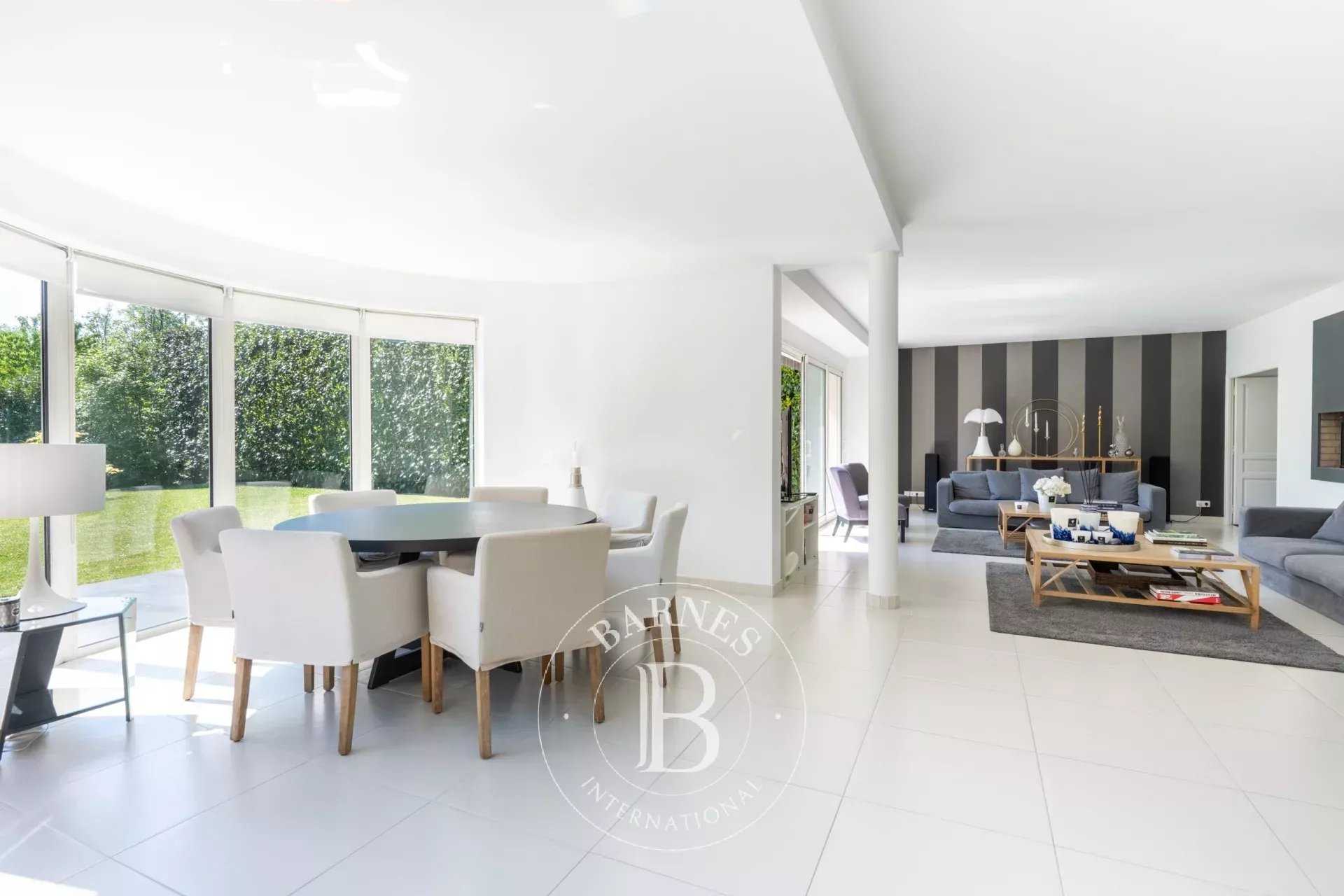 House La Celle-Saint-Cloud  -  ref 85839886 (picture 2)