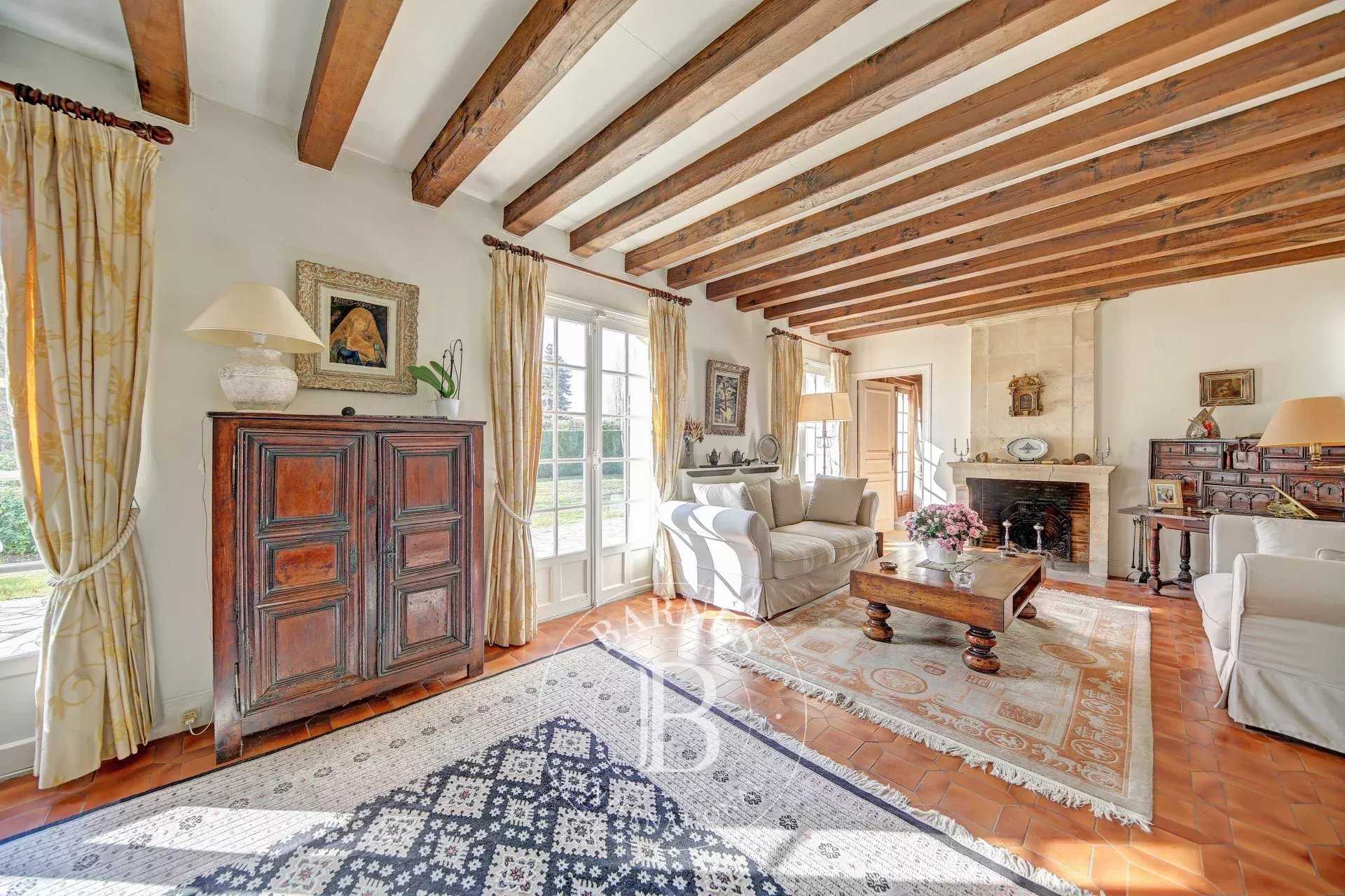 Maison Noisy-le-Roi  -  ref 85656114 (picture 1)