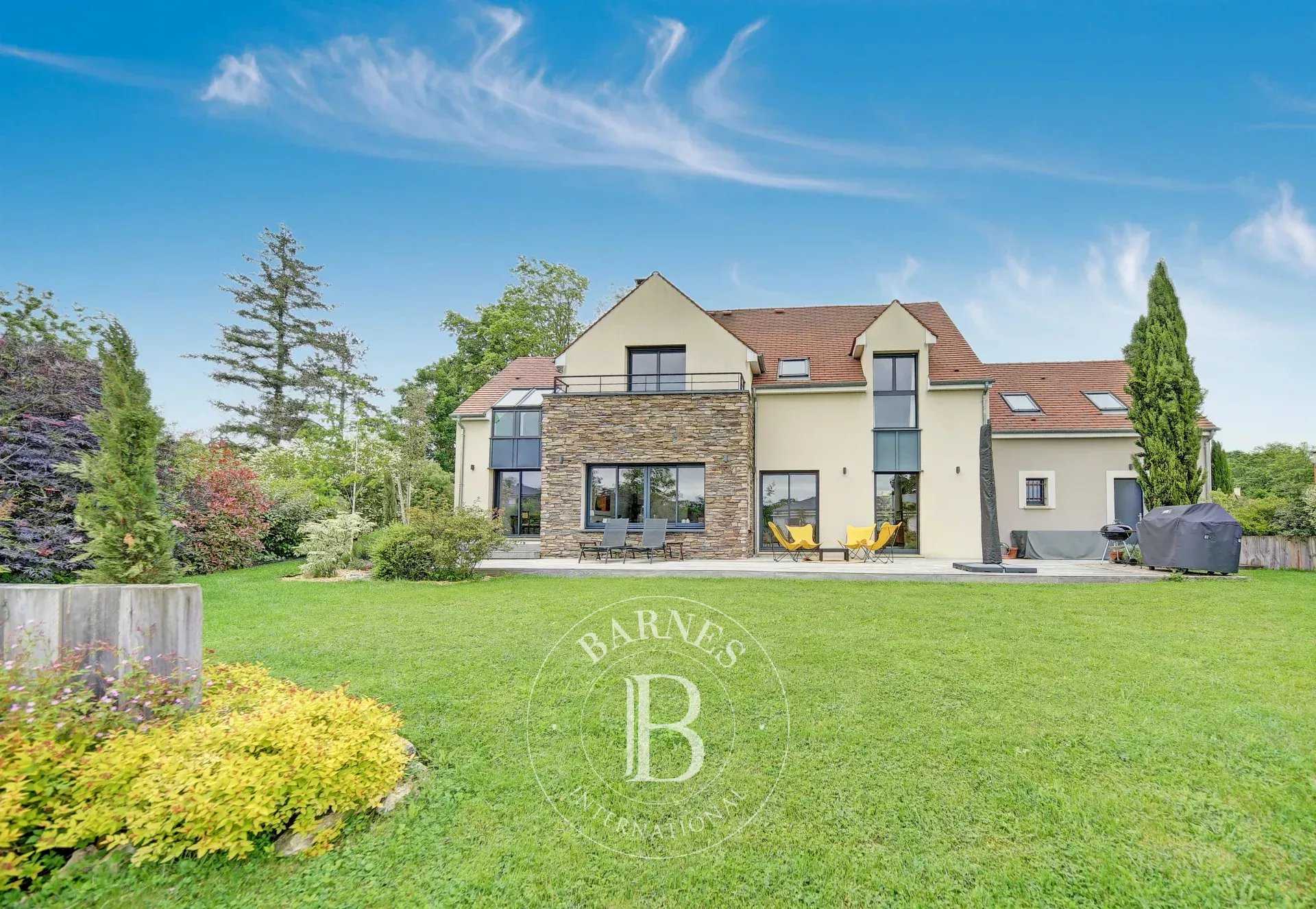 Maison Crespières  -  ref 84682181 (picture 1)