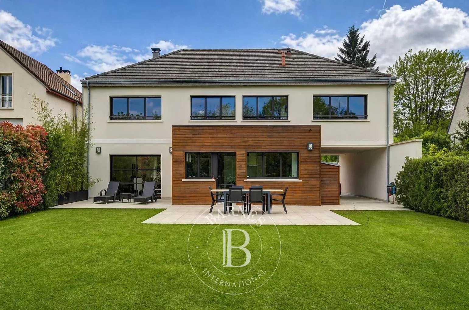 Les Loges-en-Josas  - House 4 Bedrooms