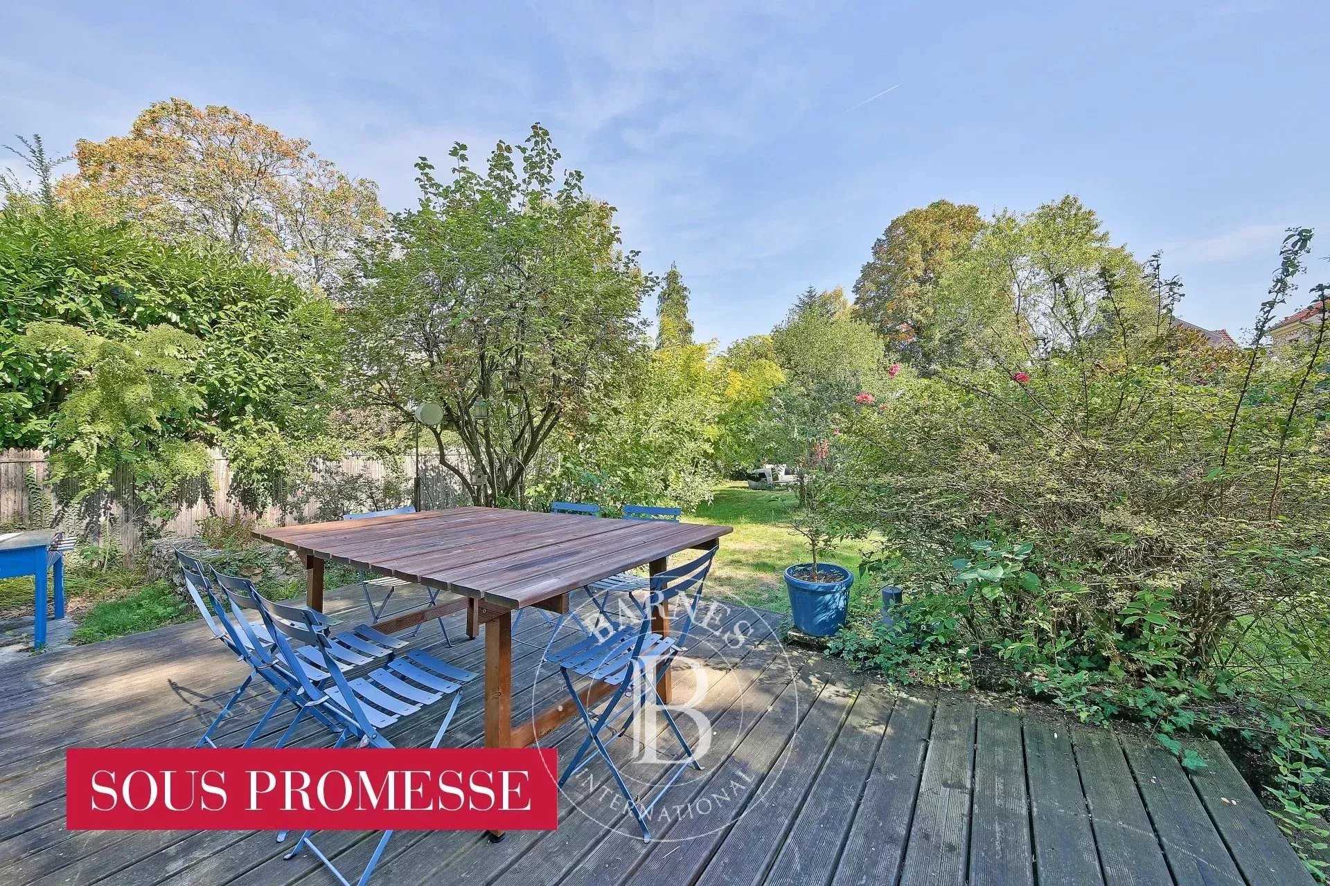 Maison Viroflay  -  ref 7416750 (picture 1)