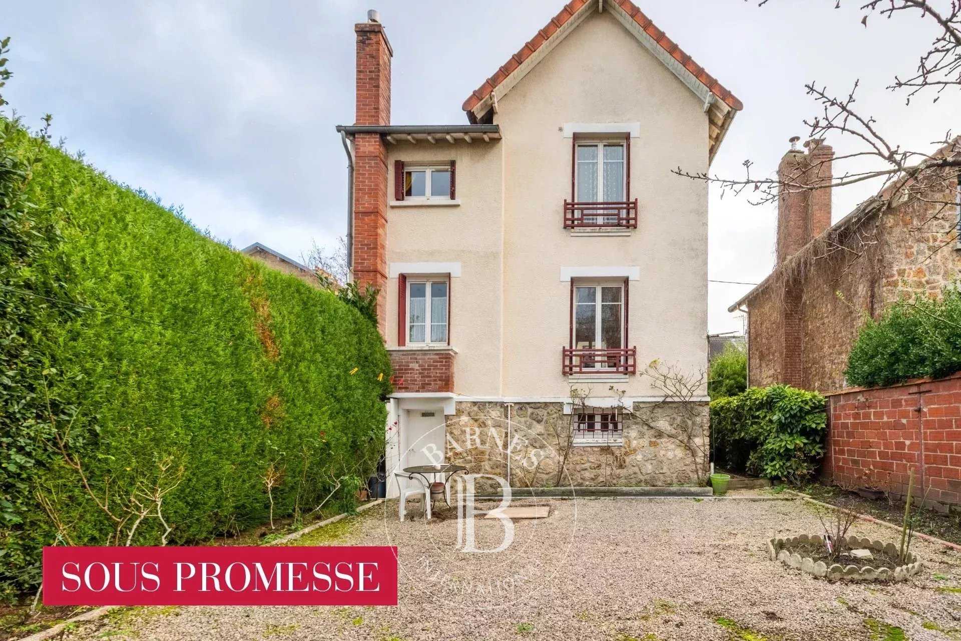 Maison Le Chesnay  -  ref 83936633 (picture 1)