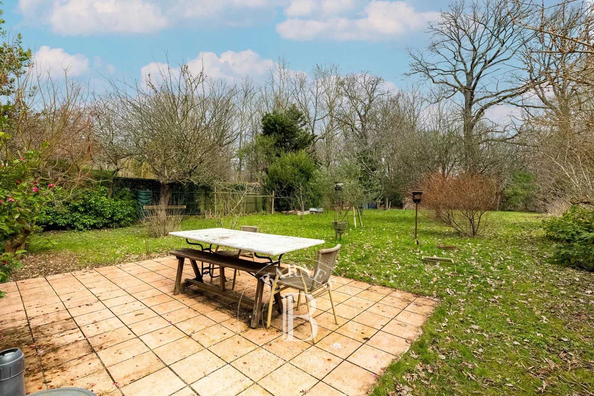 House La Celle-Saint-Cloud  -  ref 85651499 (picture 2)
