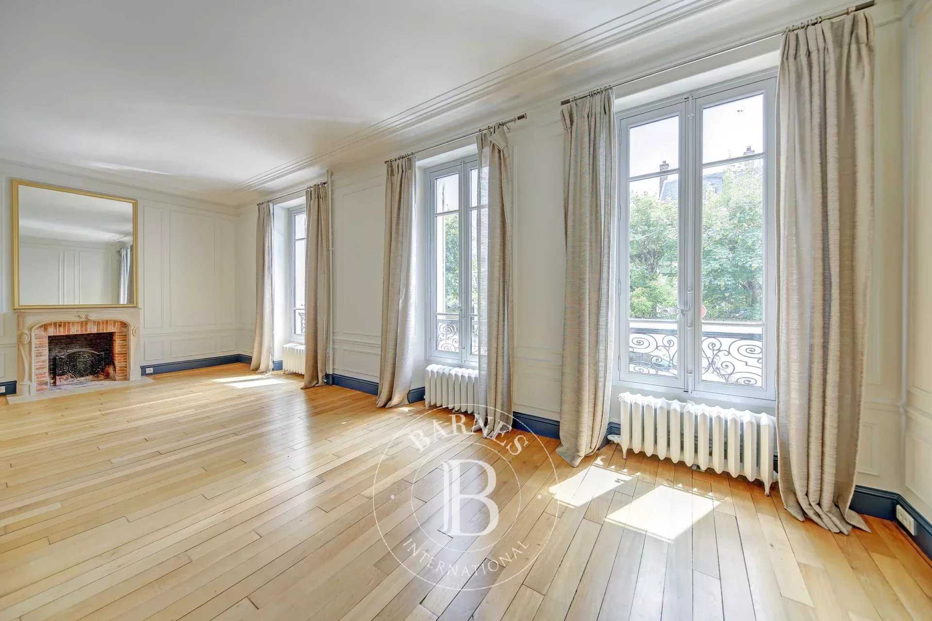 Maison Versailles  -  ref 84963780 (picture 3)