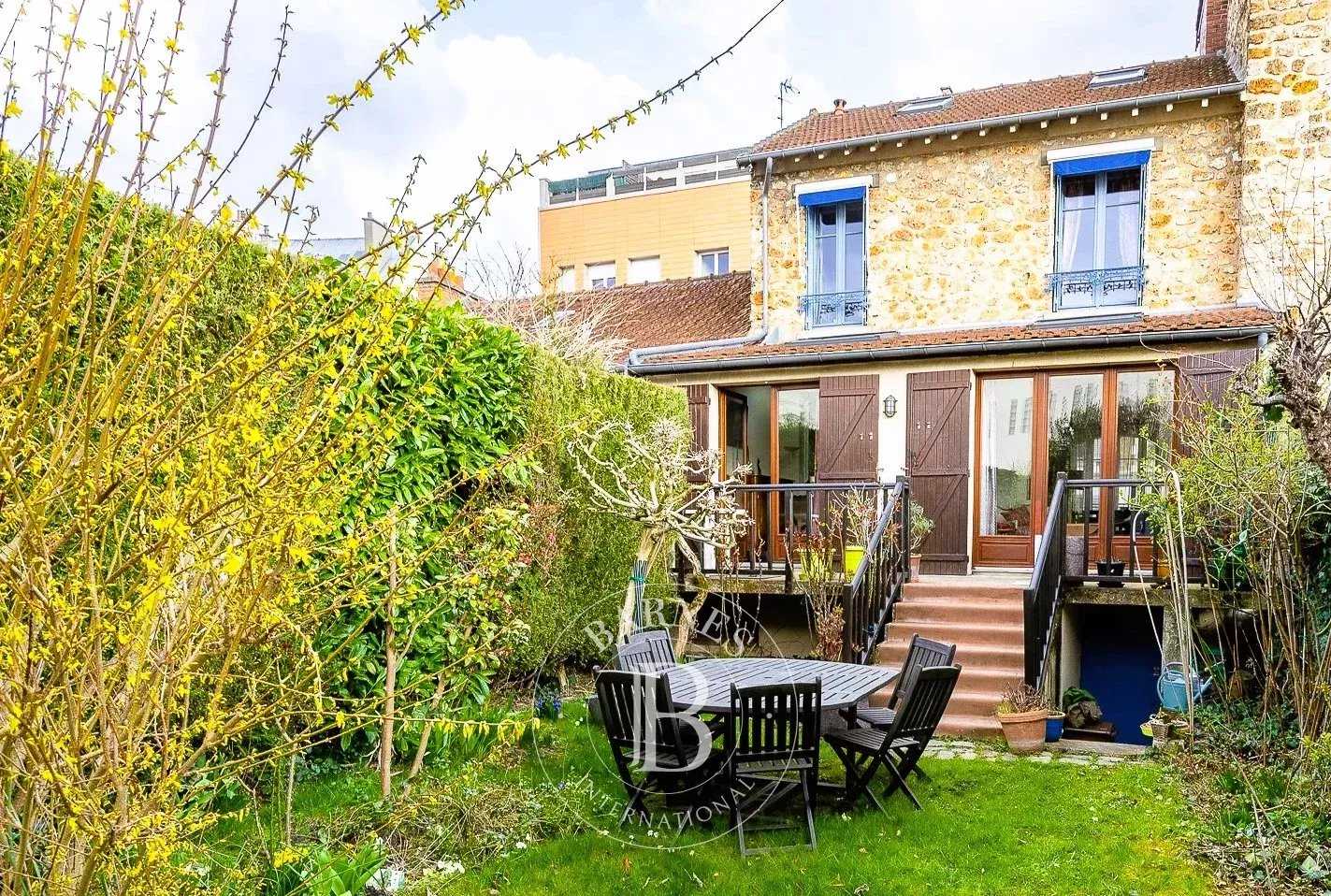 Maison Versailles  -  ref 85662963 (picture 3)