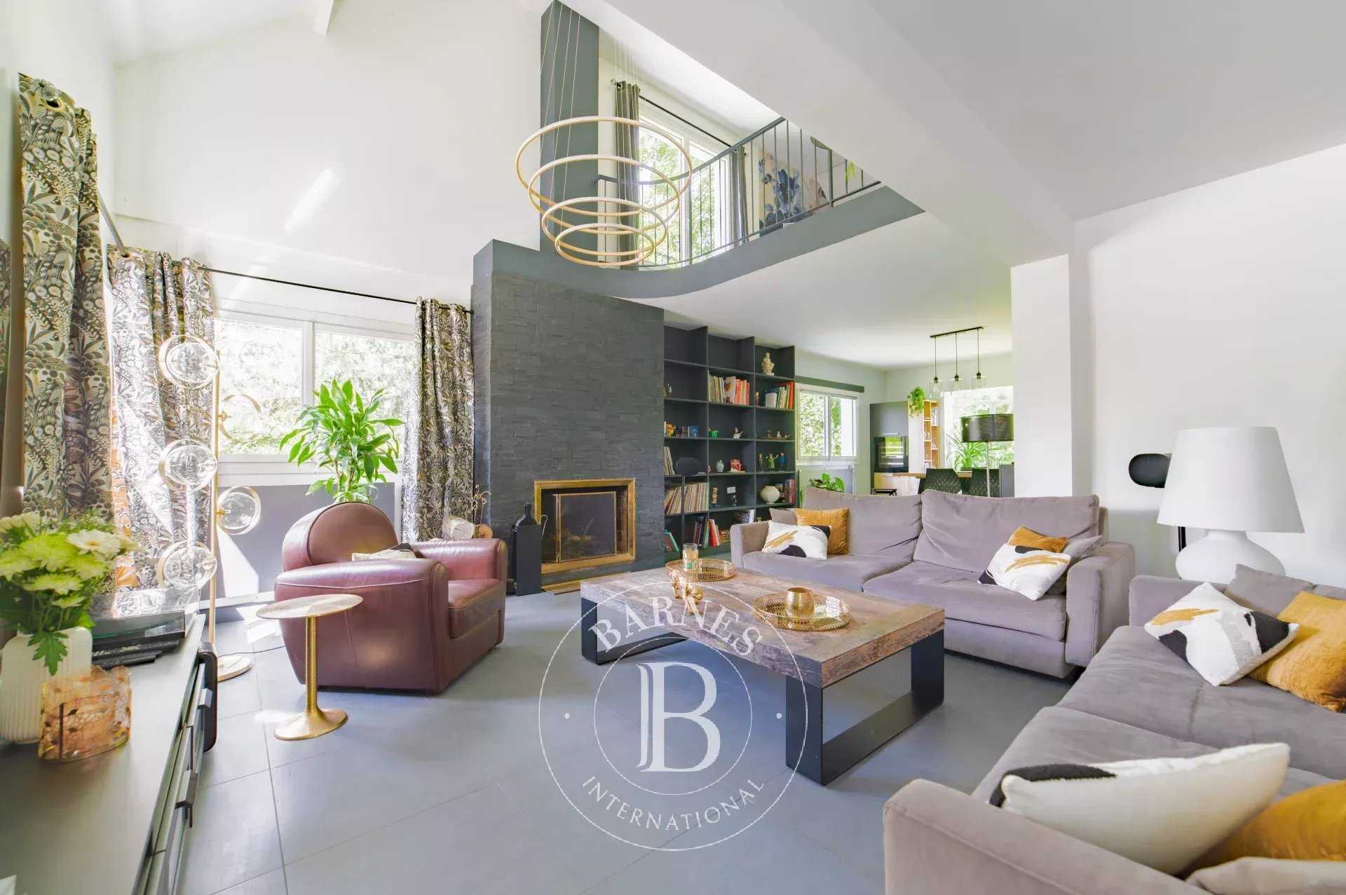 Maison L'Étang-la-Ville  -  ref 85965000 (picture 1)