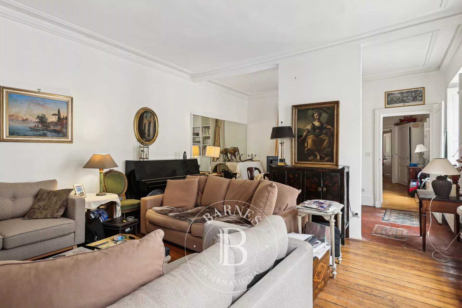 Appartement Versailles  -  ref 85629425 (picture 3)
