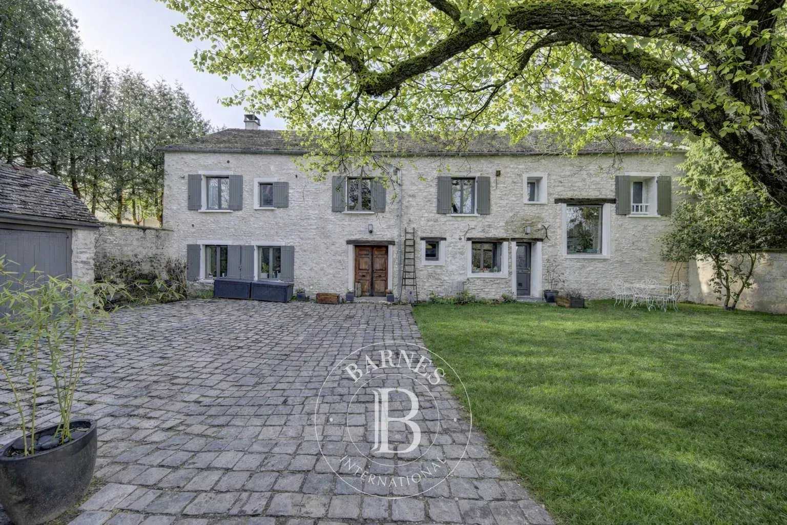 Casa Crespières  -  ref 86622507 (picture 1)