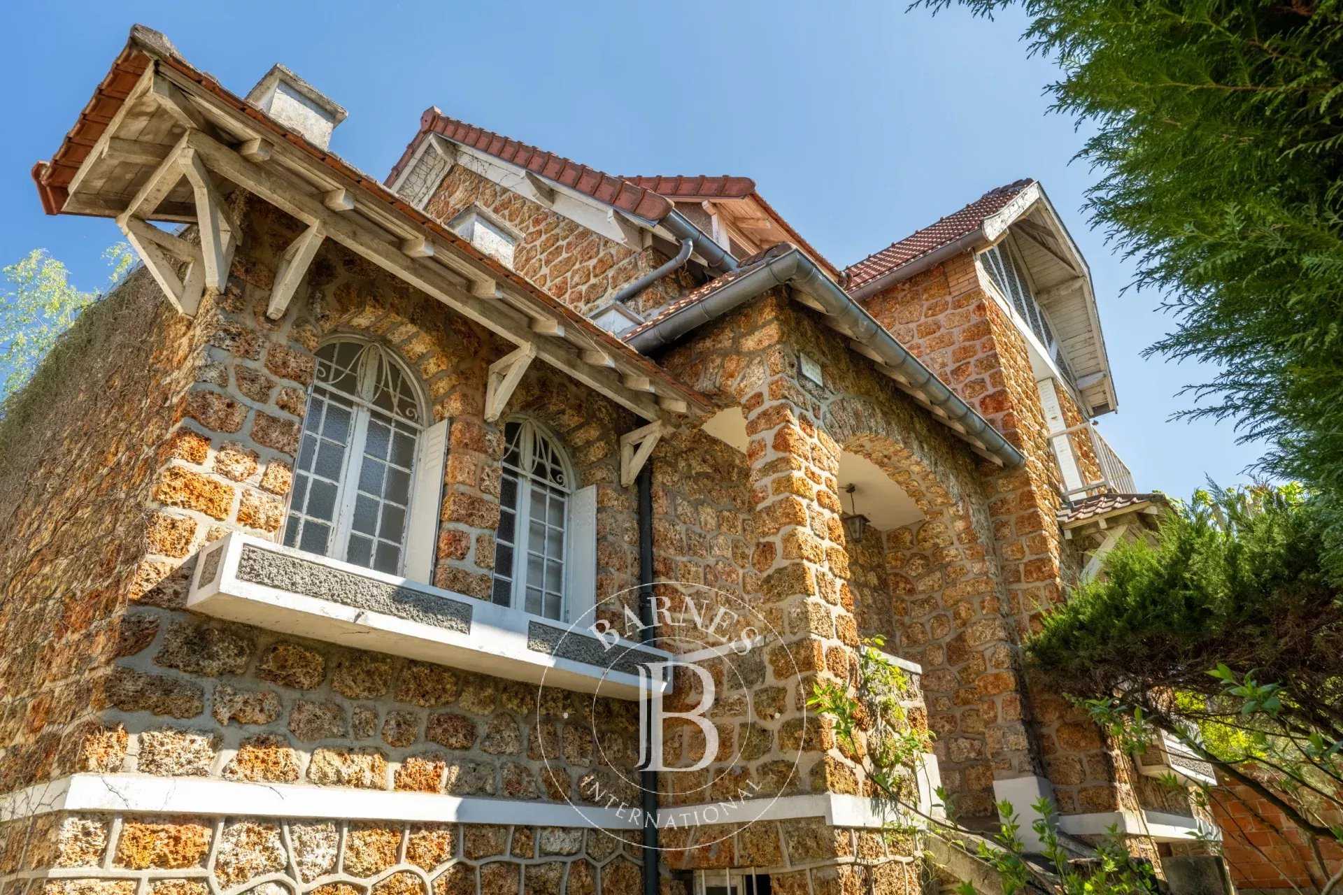 Maison Le Chesnay  -  ref 84819568 (picture 1)