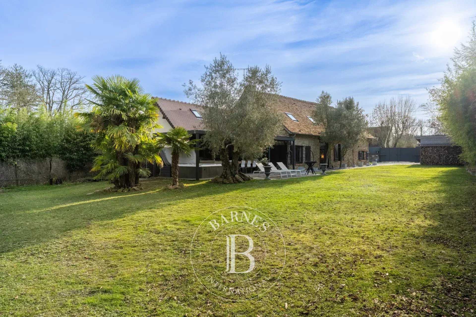 House Montfort-l'Amaury  -  ref 86473921 (picture 3)