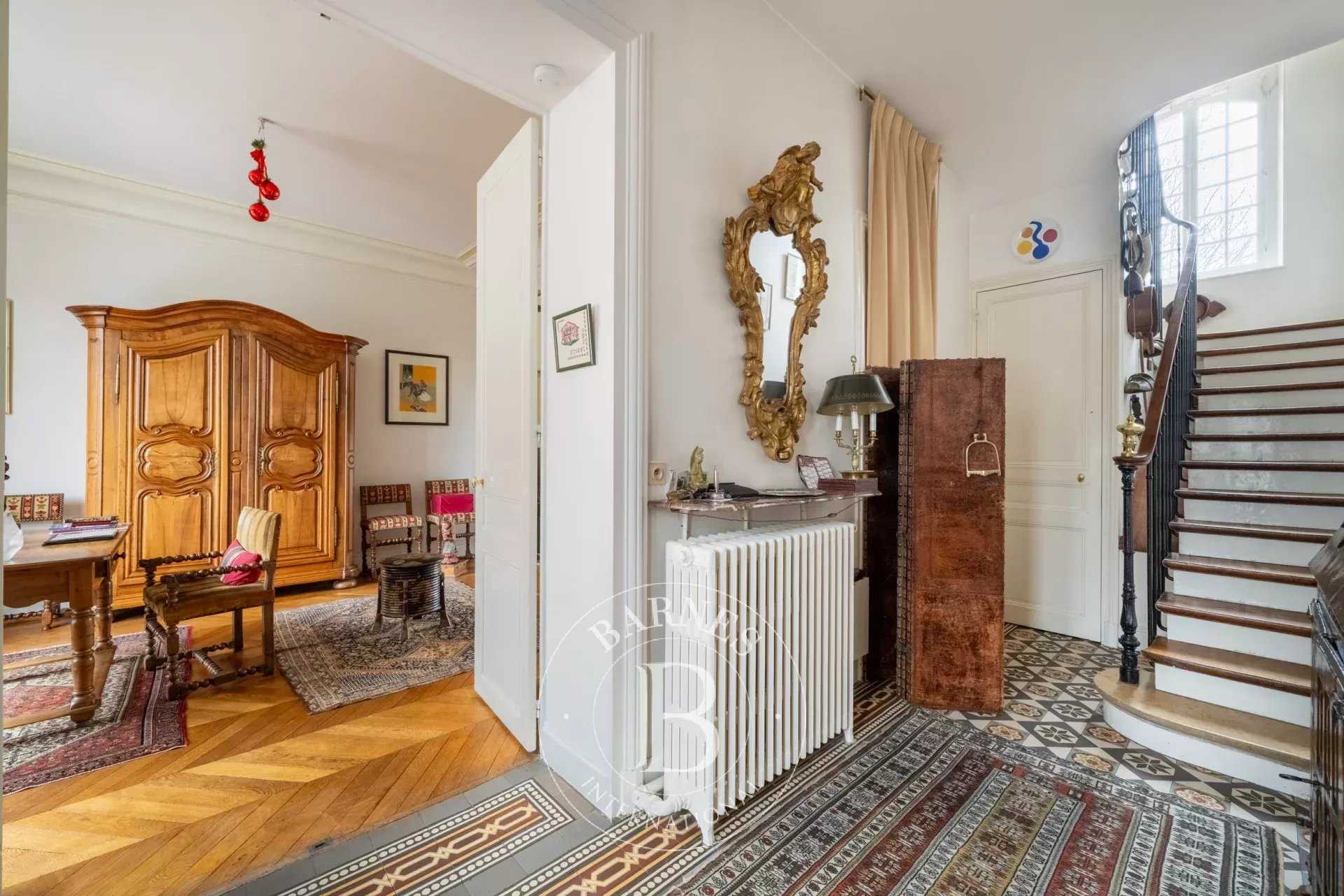 Le Chesnay-Rocquencourt  - House 