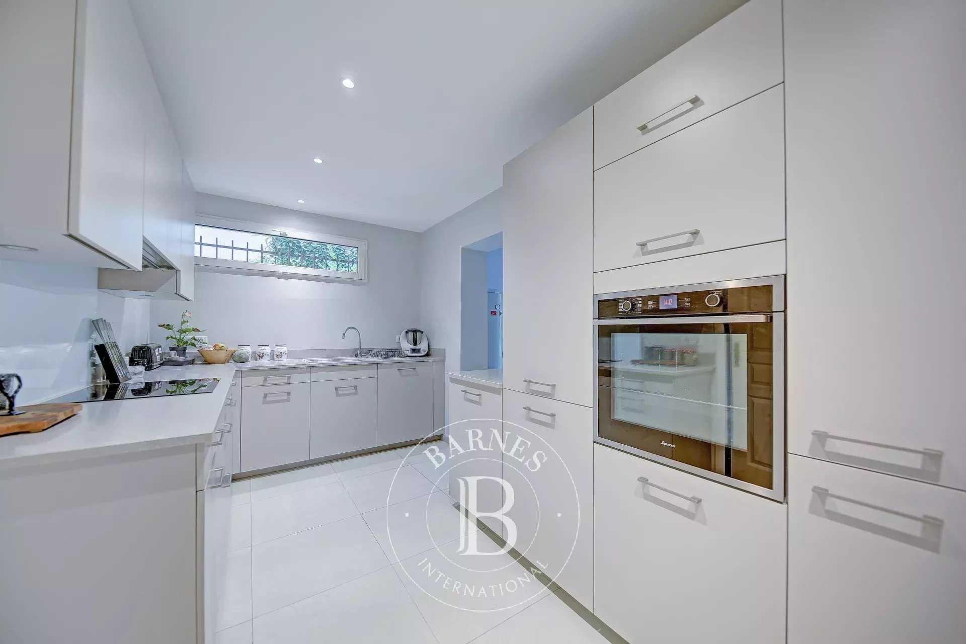 House Viroflay  -  ref 85679674 (picture 3)