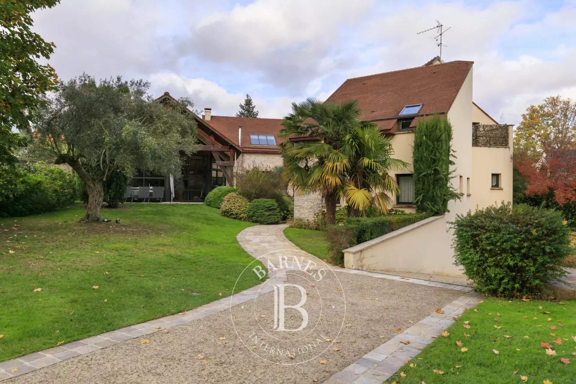 Verrières-le-Buisson  - House 7 Bedrooms - picture 1