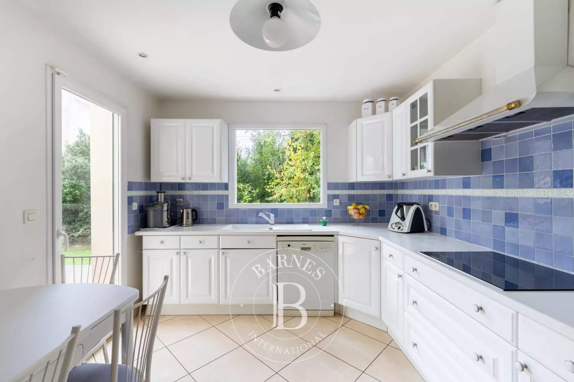 Le Chesnay-Rocquencourt  - House 4 Bedrooms - picture 9