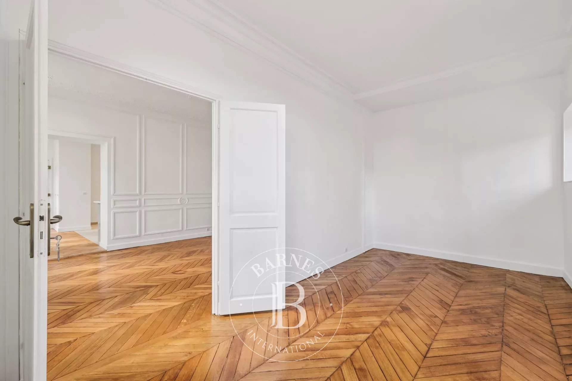 Versailles  - Apartment 1 Bedroom - picture 12