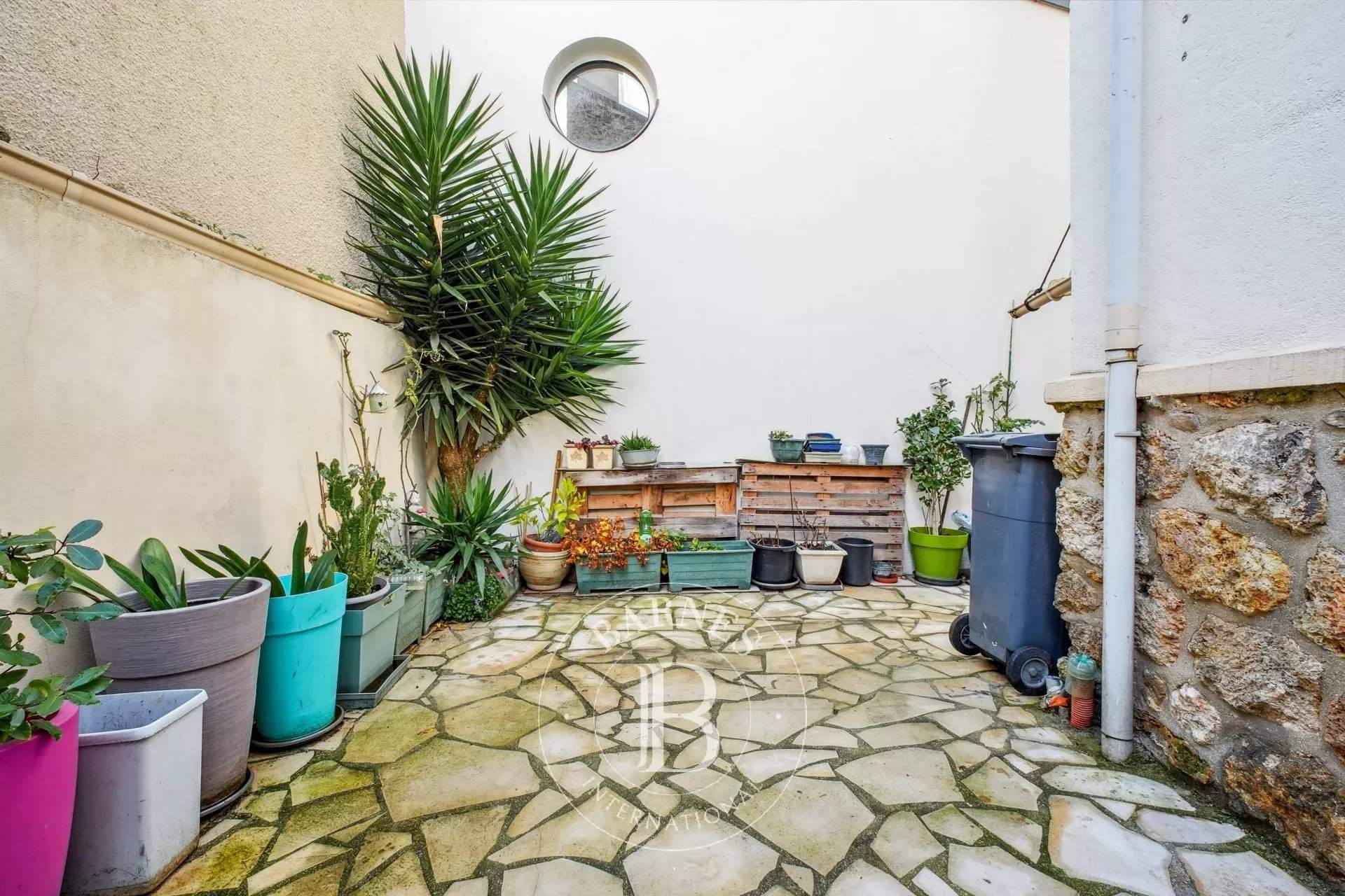 Versailles  - Maison de ville 5 Pi&egrave;ces 3 Chambres - picture 16