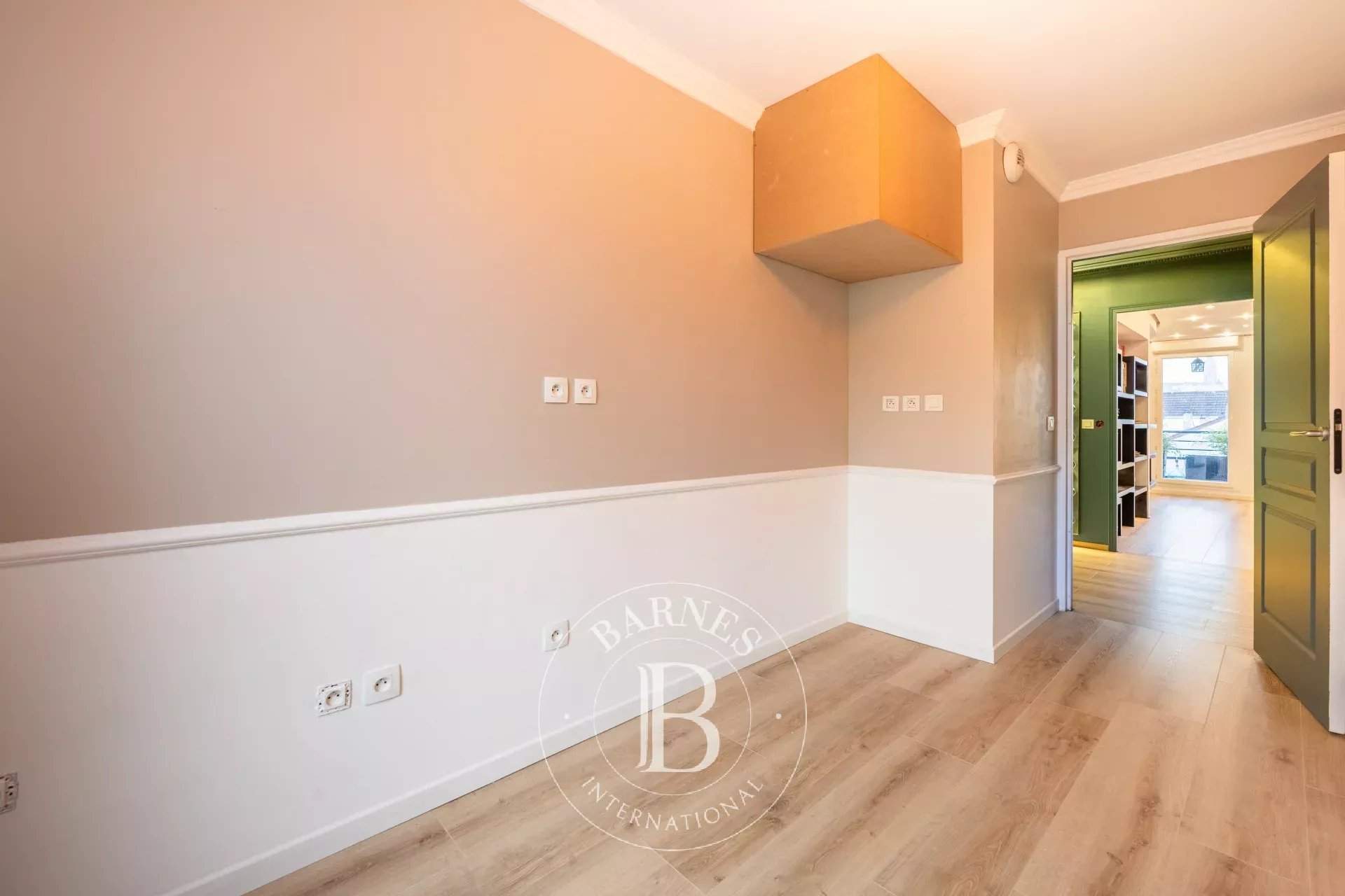 Le Chesnay  - Appartement 3 Pièces 2 Chambres - picture 12