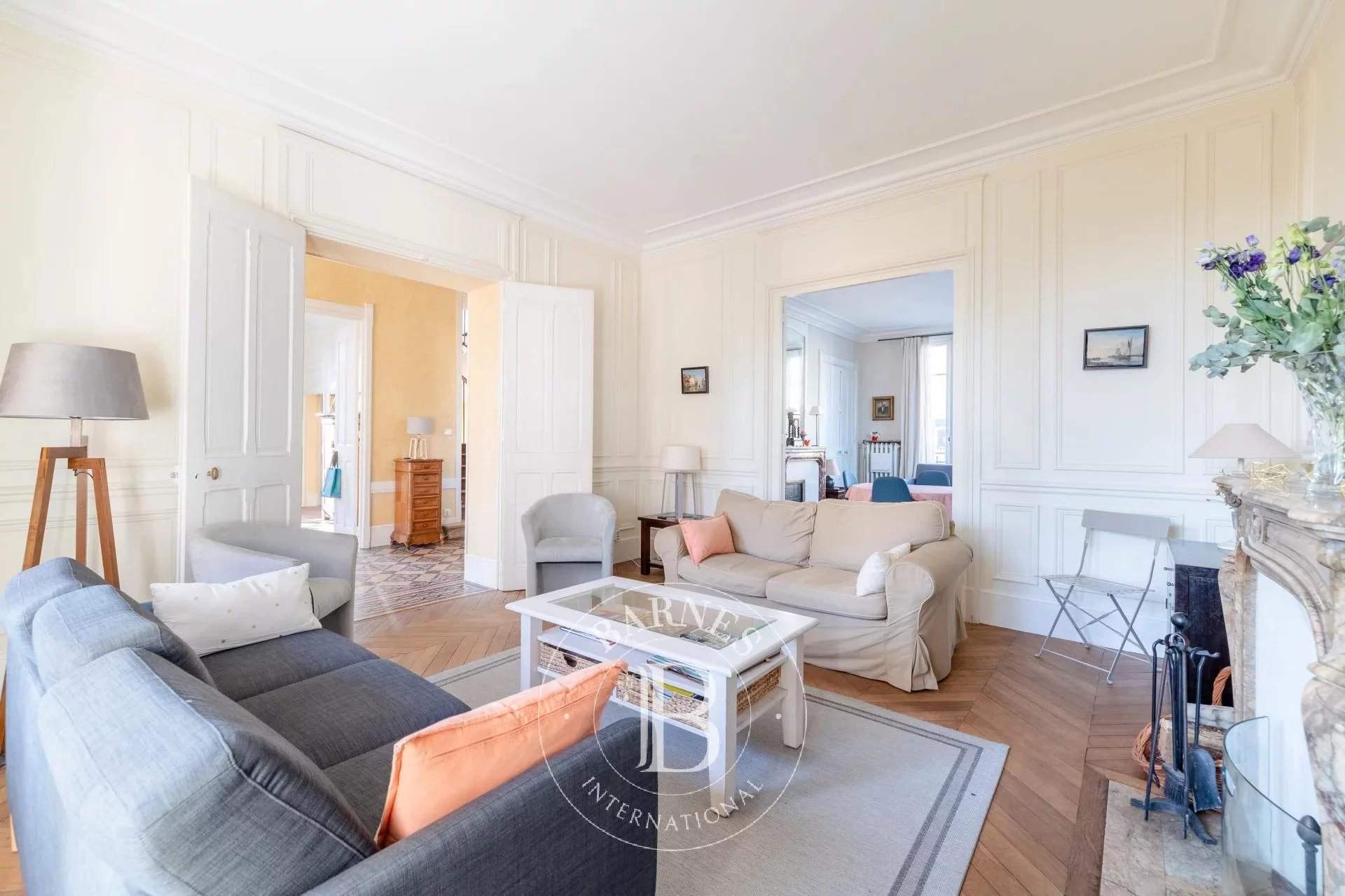 Versailles  - Appartement 8 Pièces 5 Chambres - picture 6