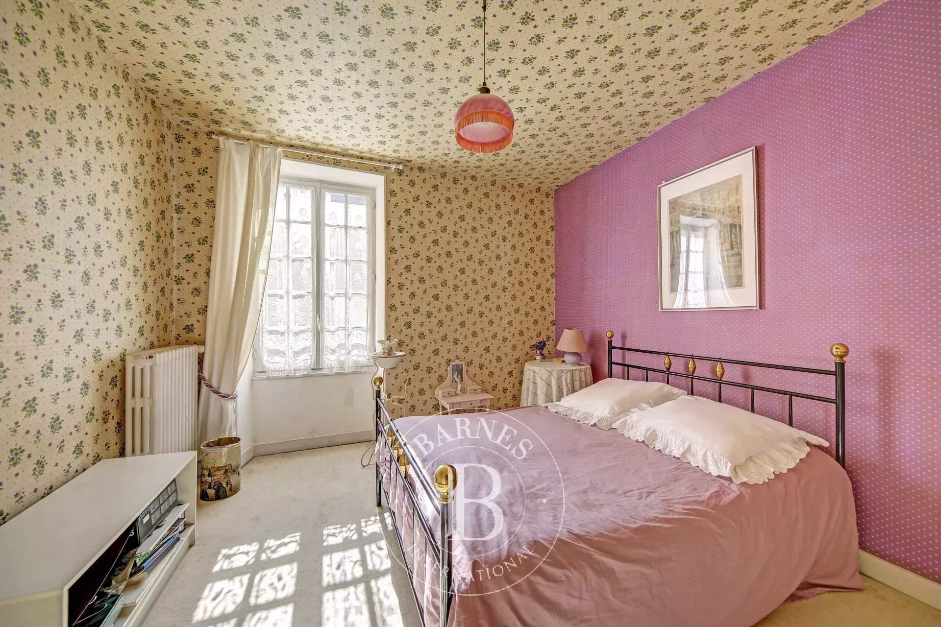 Fontenay-le-Fleury  - Maison 7 Pièces 5 Chambres - picture 13