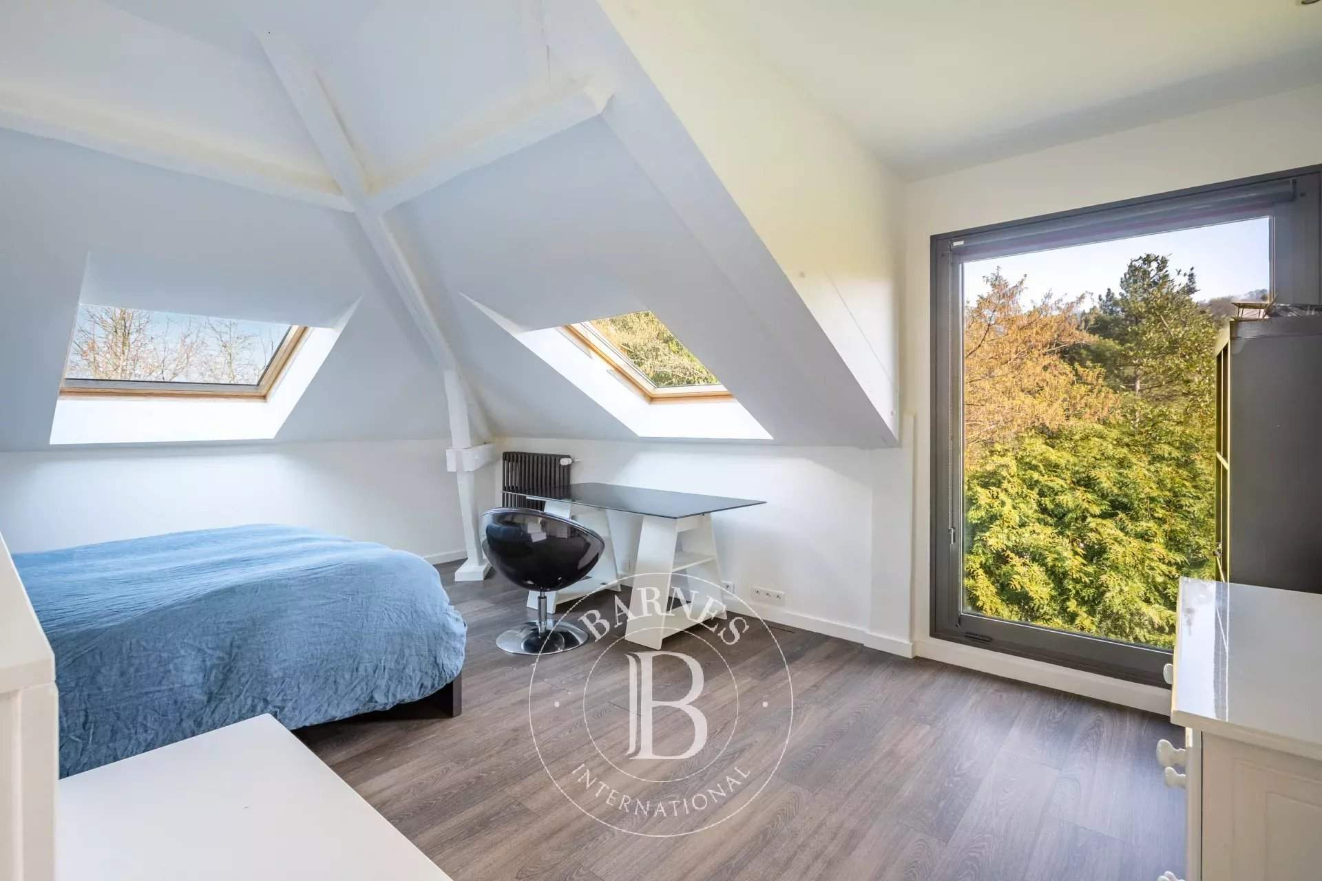 La Celle-Saint-Cloud  - Maison 9 Pi&egrave;ces 4 Chambres - picture 19