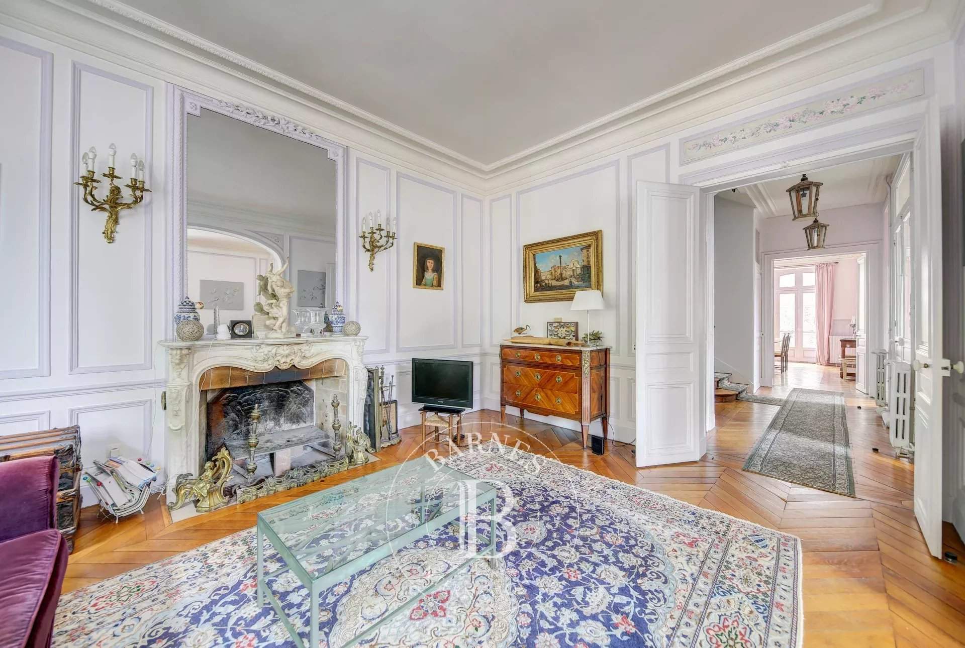 Versailles  - House 8 Bedrooms - picture 2