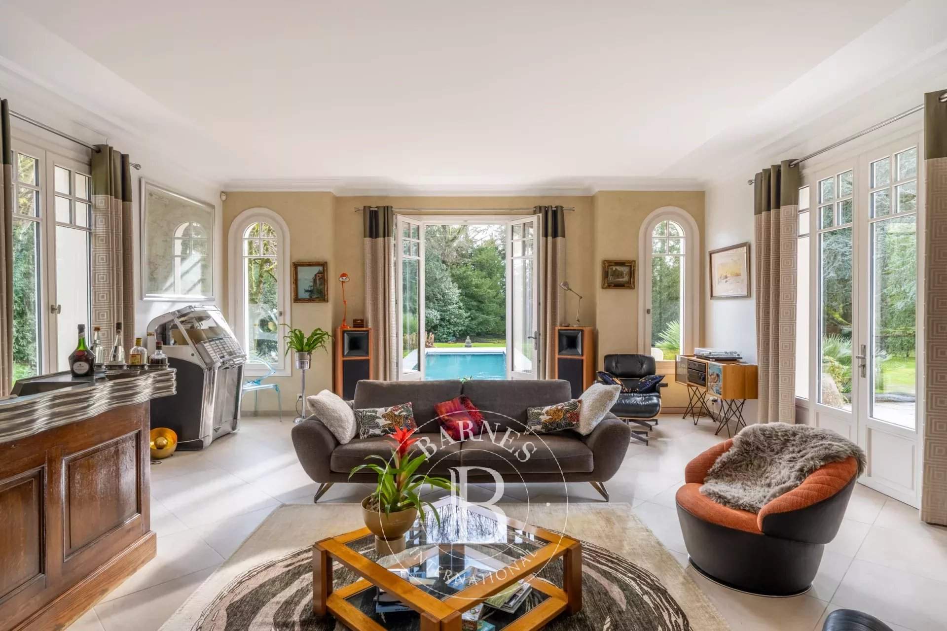 Jouy-en-Josas  - House 8 Bedrooms - picture 5