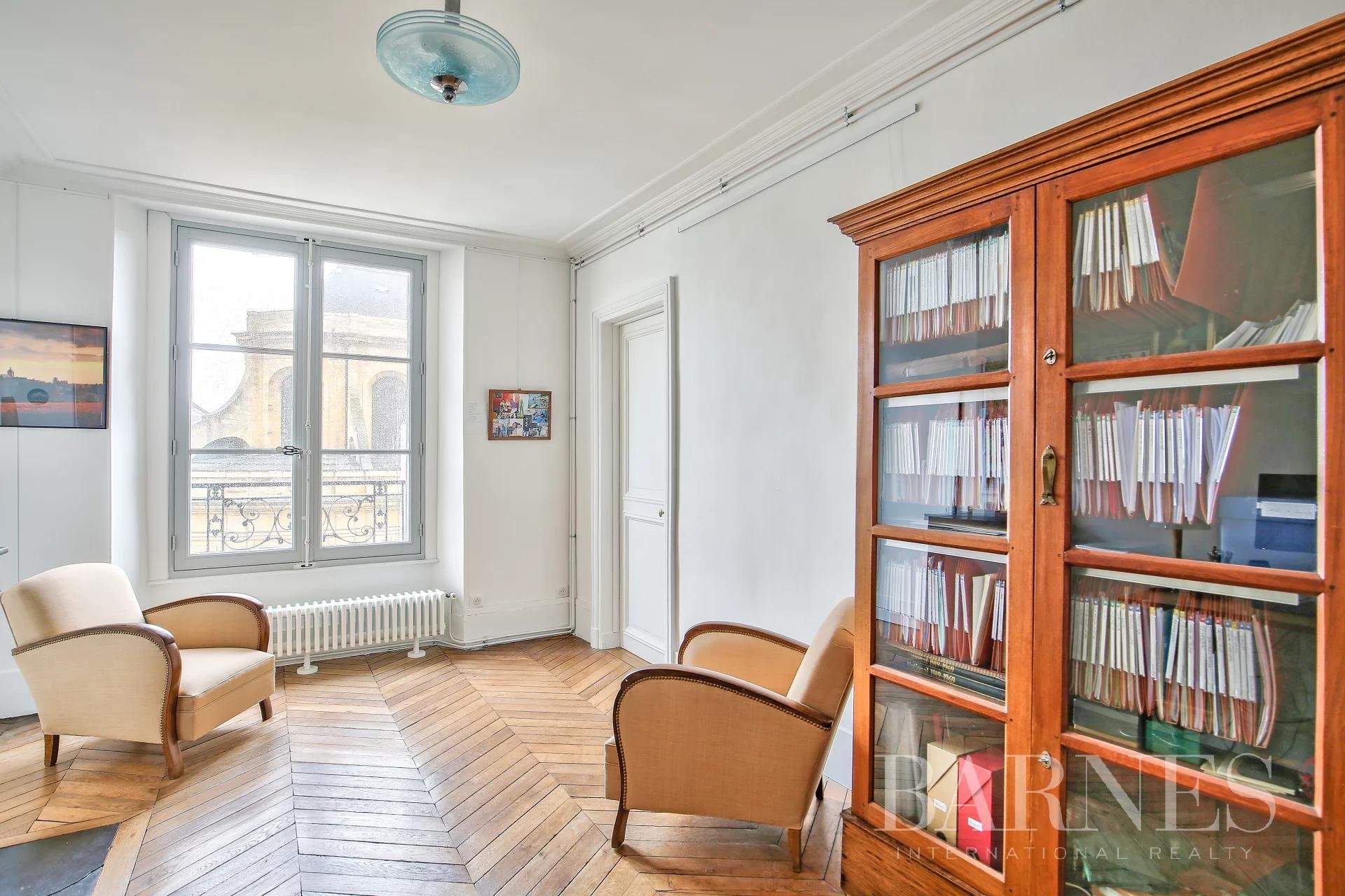 Versailles  - Appartement 5 Pièces 3 Chambres - picture 14