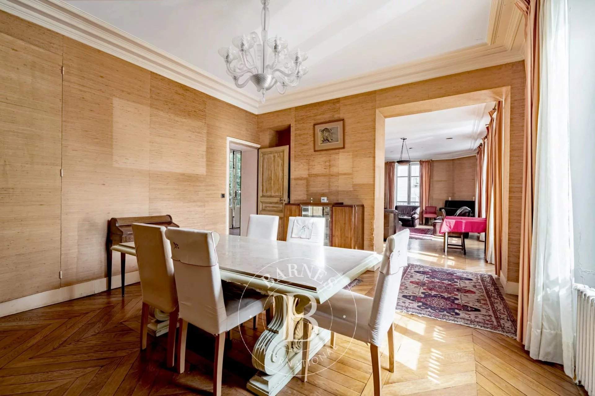 Versailles  - Maison 7 Pièces 5 Chambres - picture 12