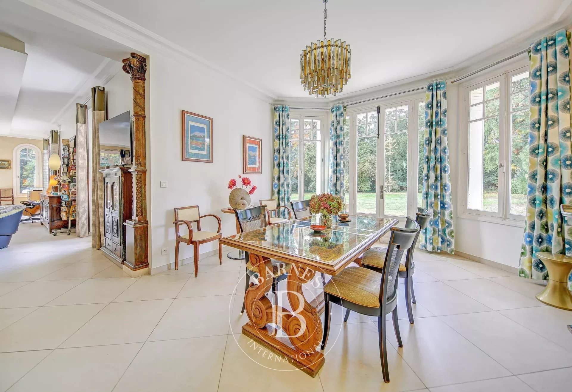 Versailles  - Maison 15 Pi&egrave;ces 8 Chambres - picture 14