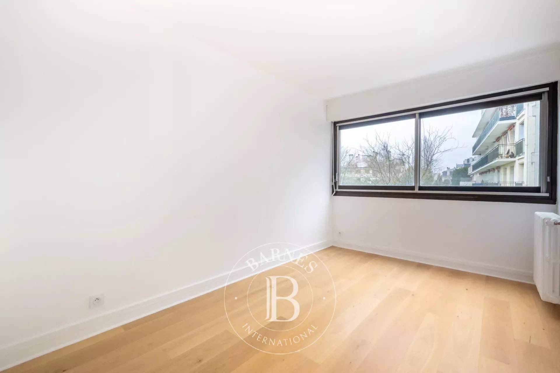 Le Chesnay-Rocquencourt  - Piso 5 Cuartos 3 Habitaciones - picture 12