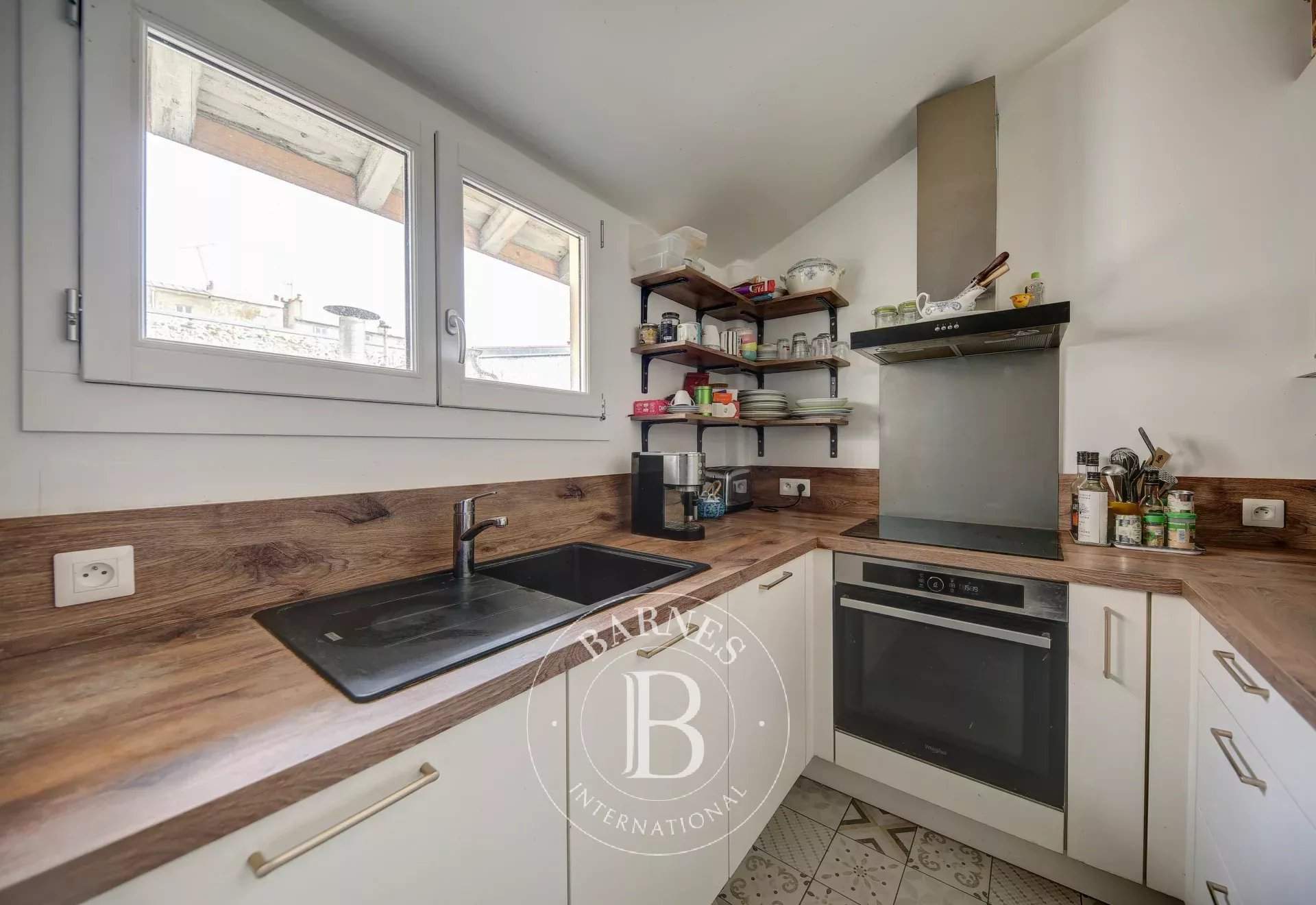 Versailles  - Apartment 5 Bedrooms - picture 3