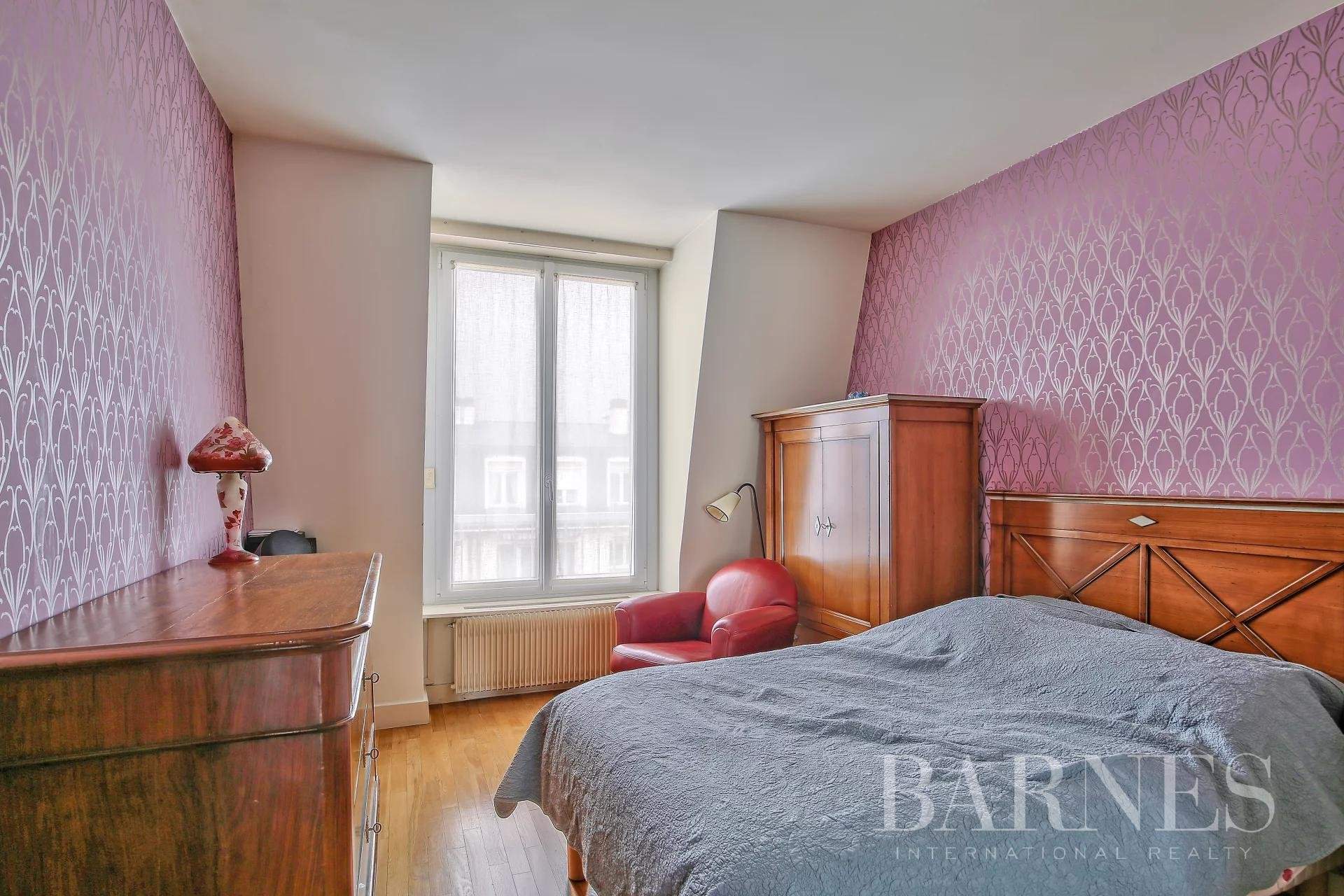 Versailles  - Appartement 5 Pièces 3 Chambres - picture 12
